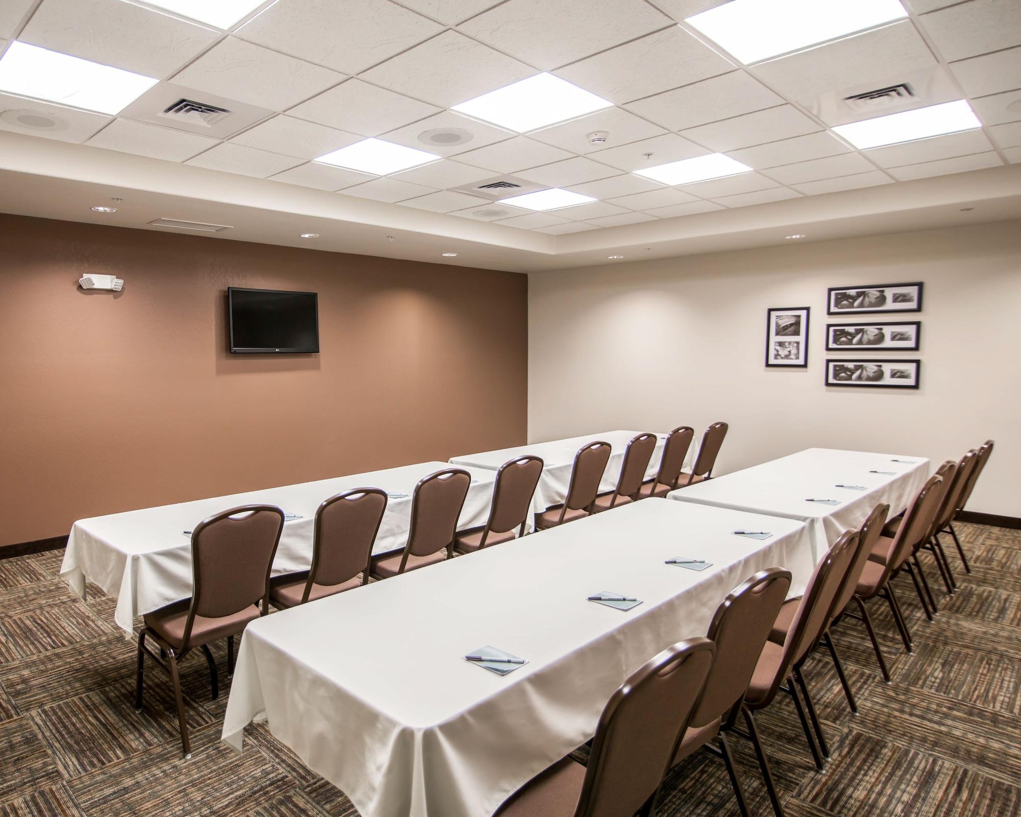 Sala de Reuniones Sleep Inn & Suites & Conference Center