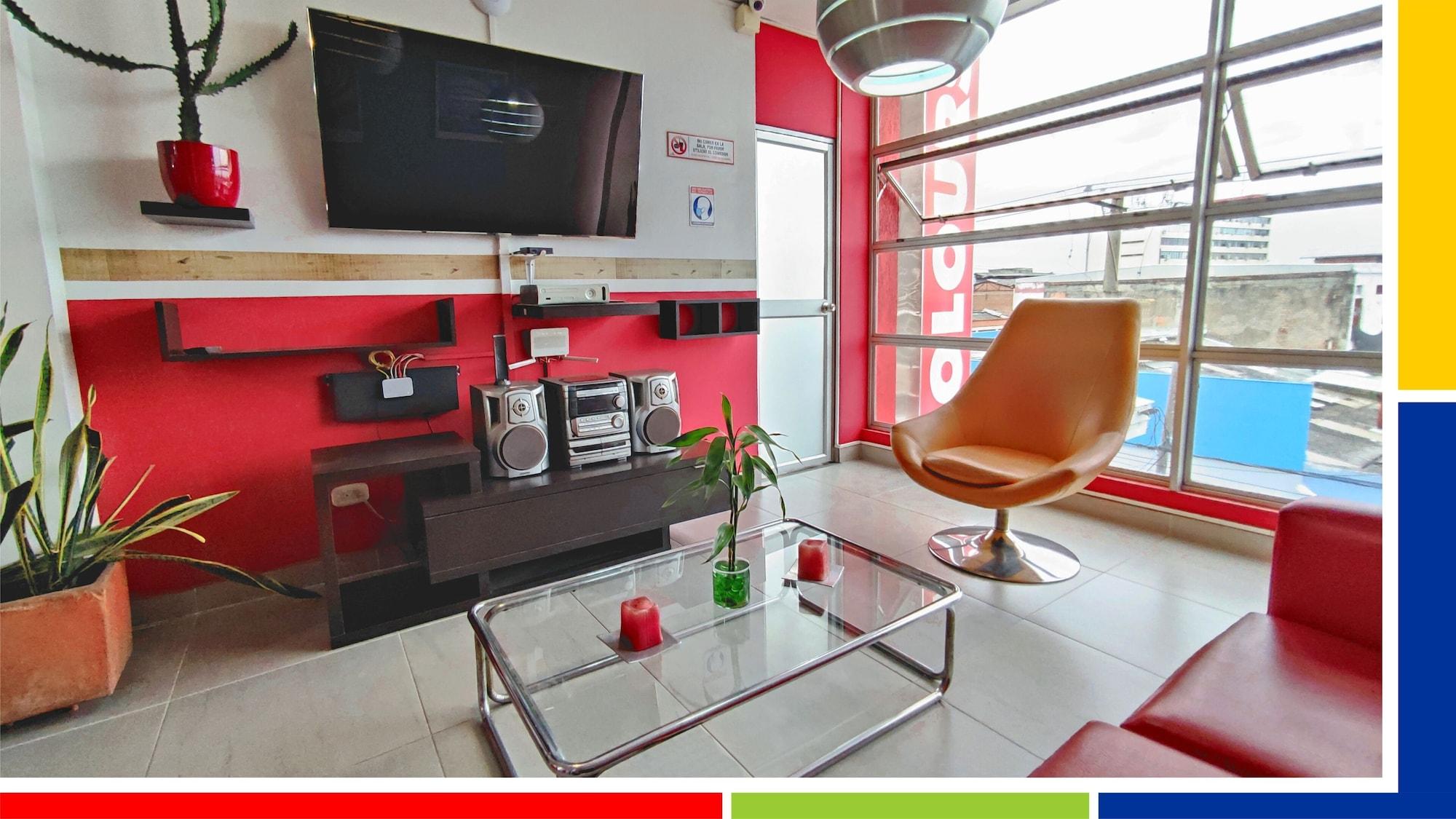 Instalaciones Recreativas ECONOTEL COLOURS Cali
