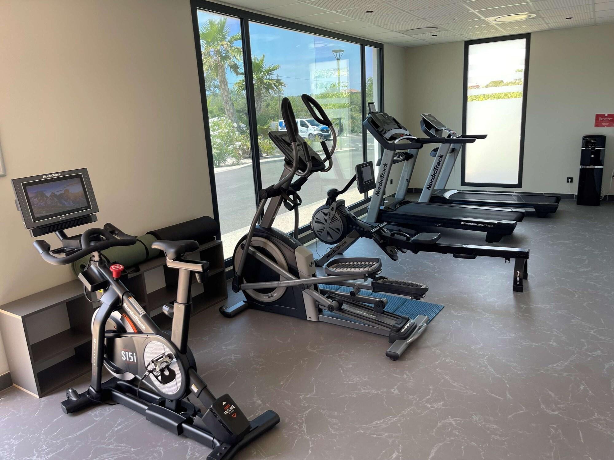 Gimnasio Ibis Marseille Marignane Technopole