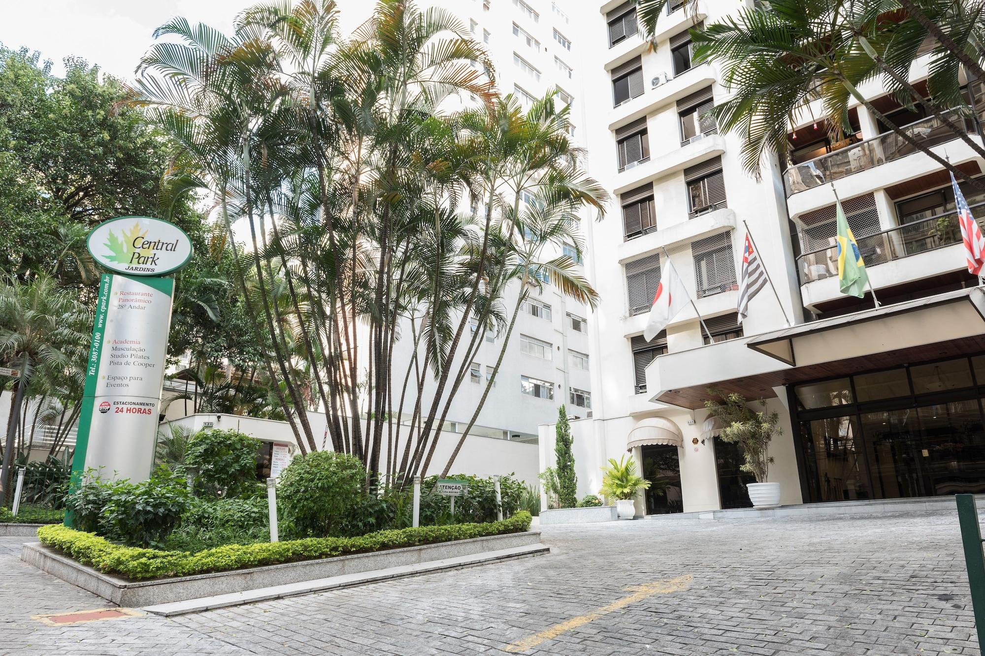 Vista Exterior Central Park Jardins