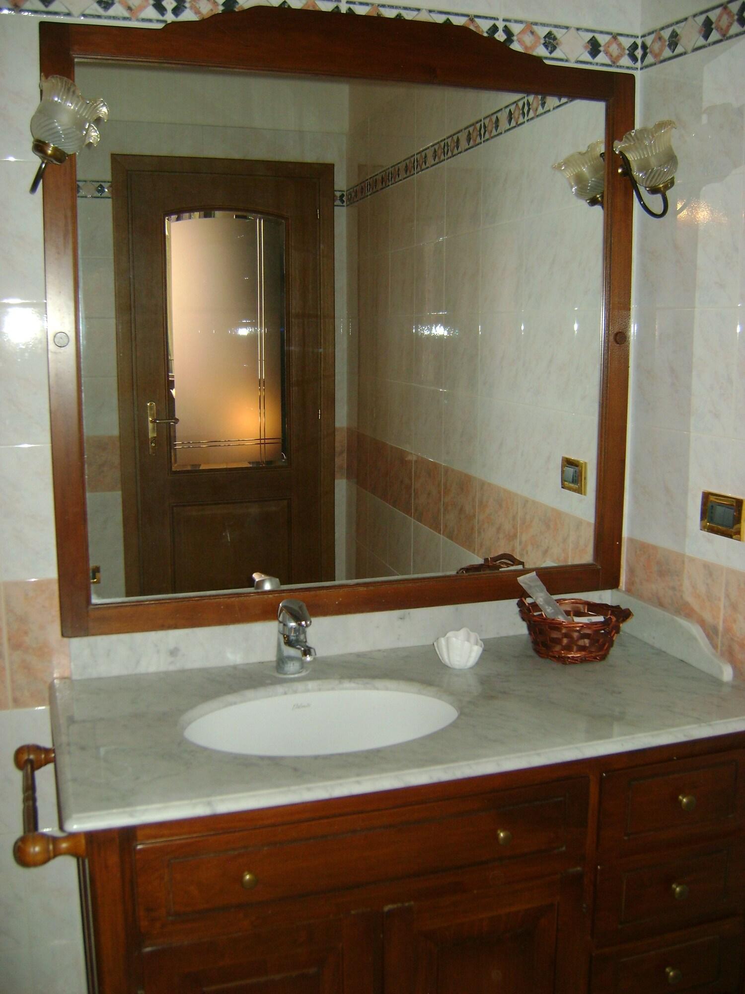 Equipamiento de Habitación Residenza San Francesco