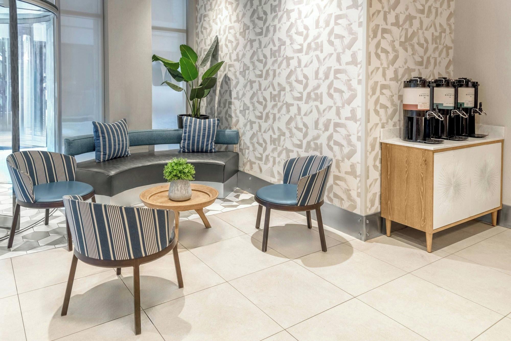 Vista Lobby Fairfield Inn New York Manhattan/Financial District