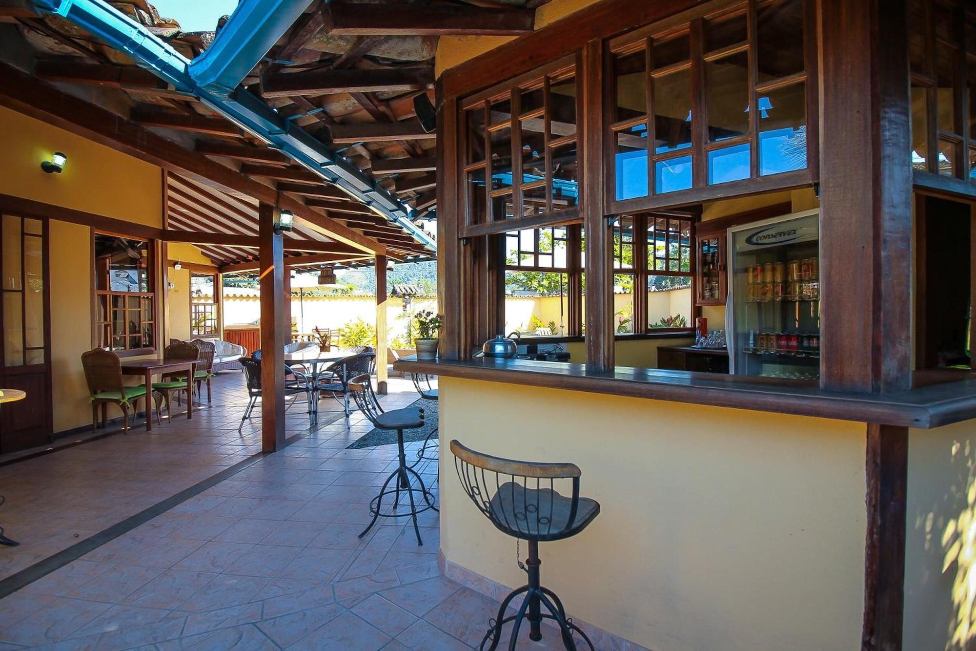 Bar/Salón Pousada das Pedras