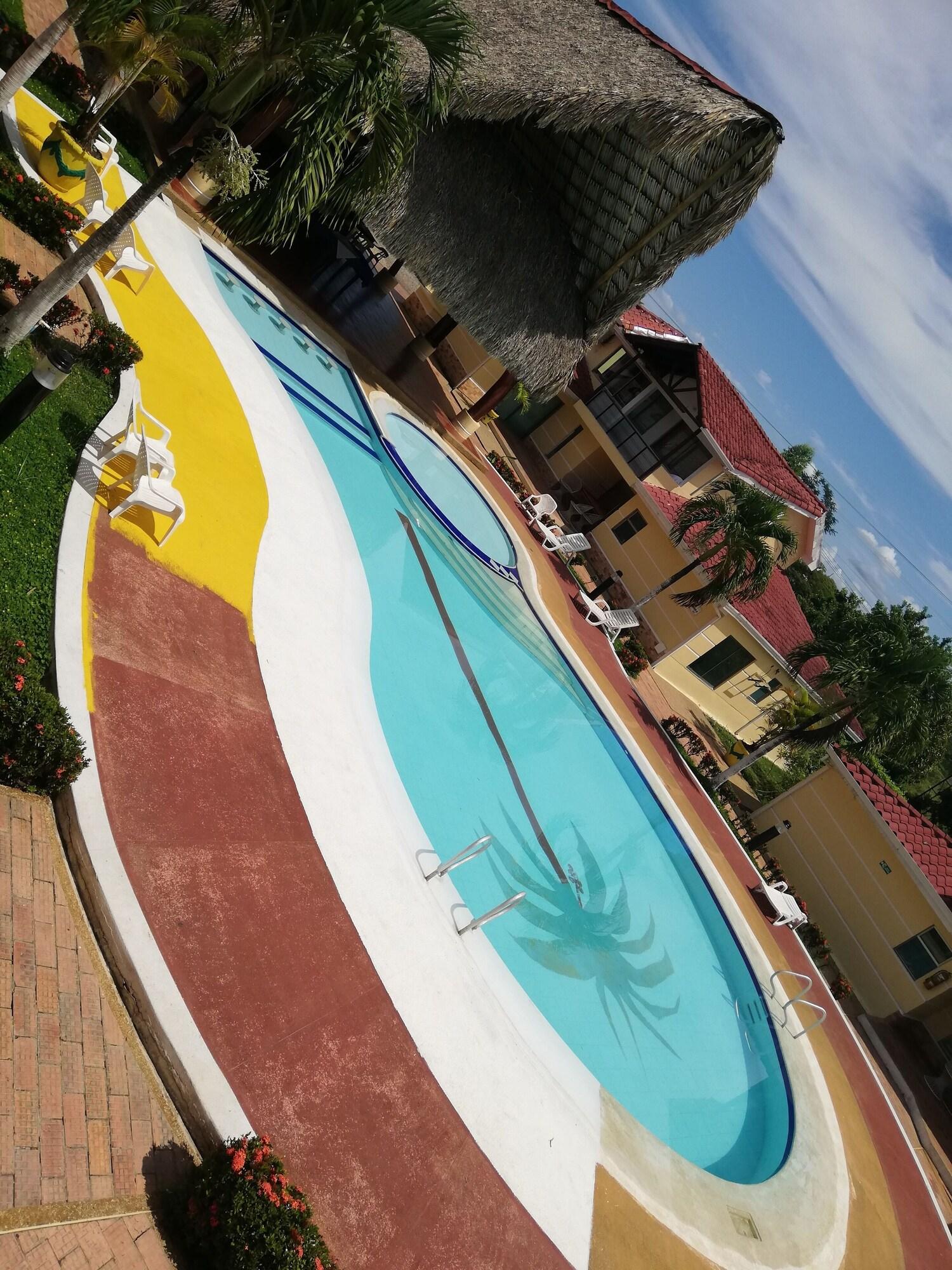 Vista Exterior Hotel TPR Bella Suiza Real
