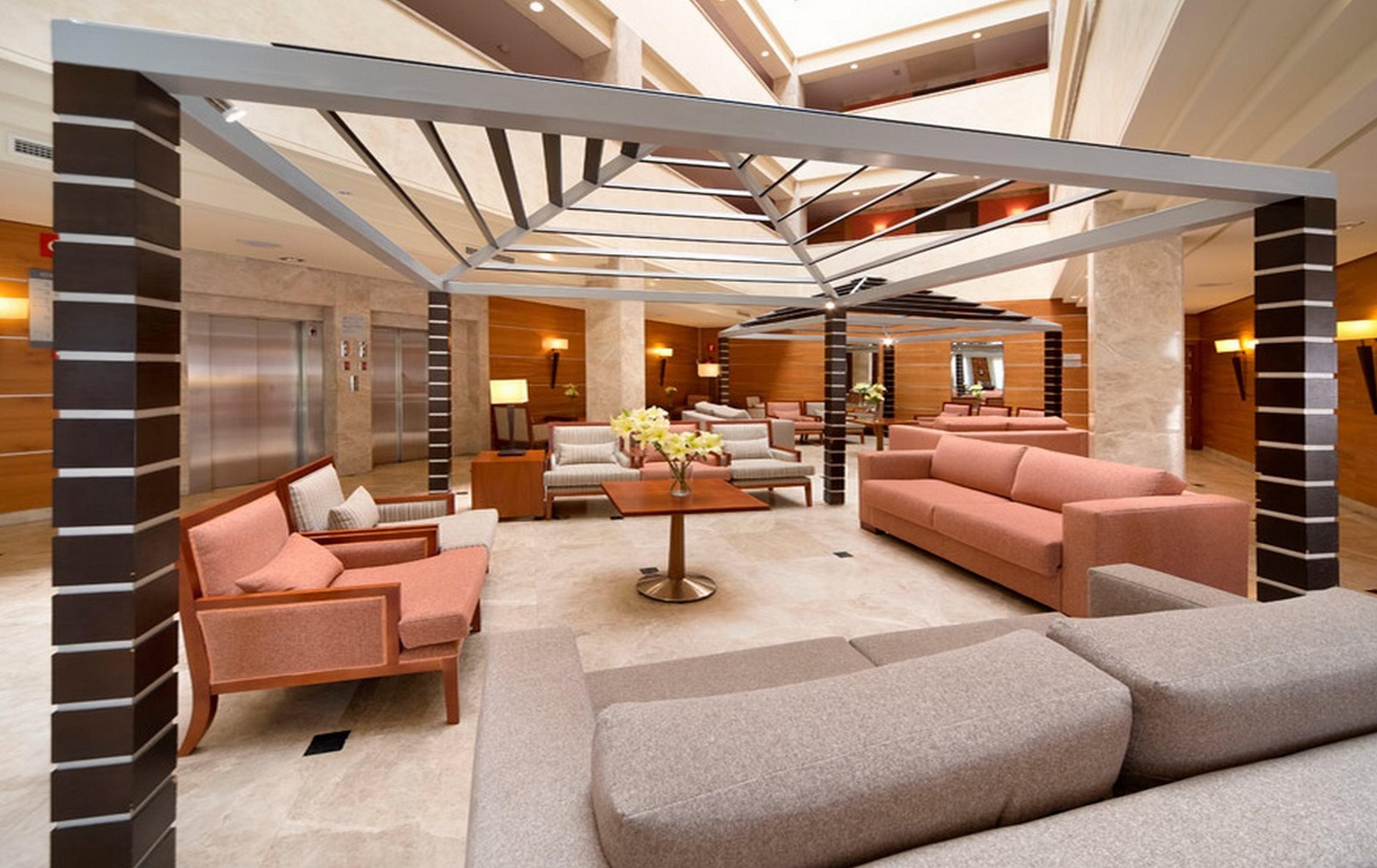 Vista Lobby Hotel Exe Getafe