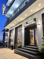 Alojamiento - Hotel Queens Leriotis