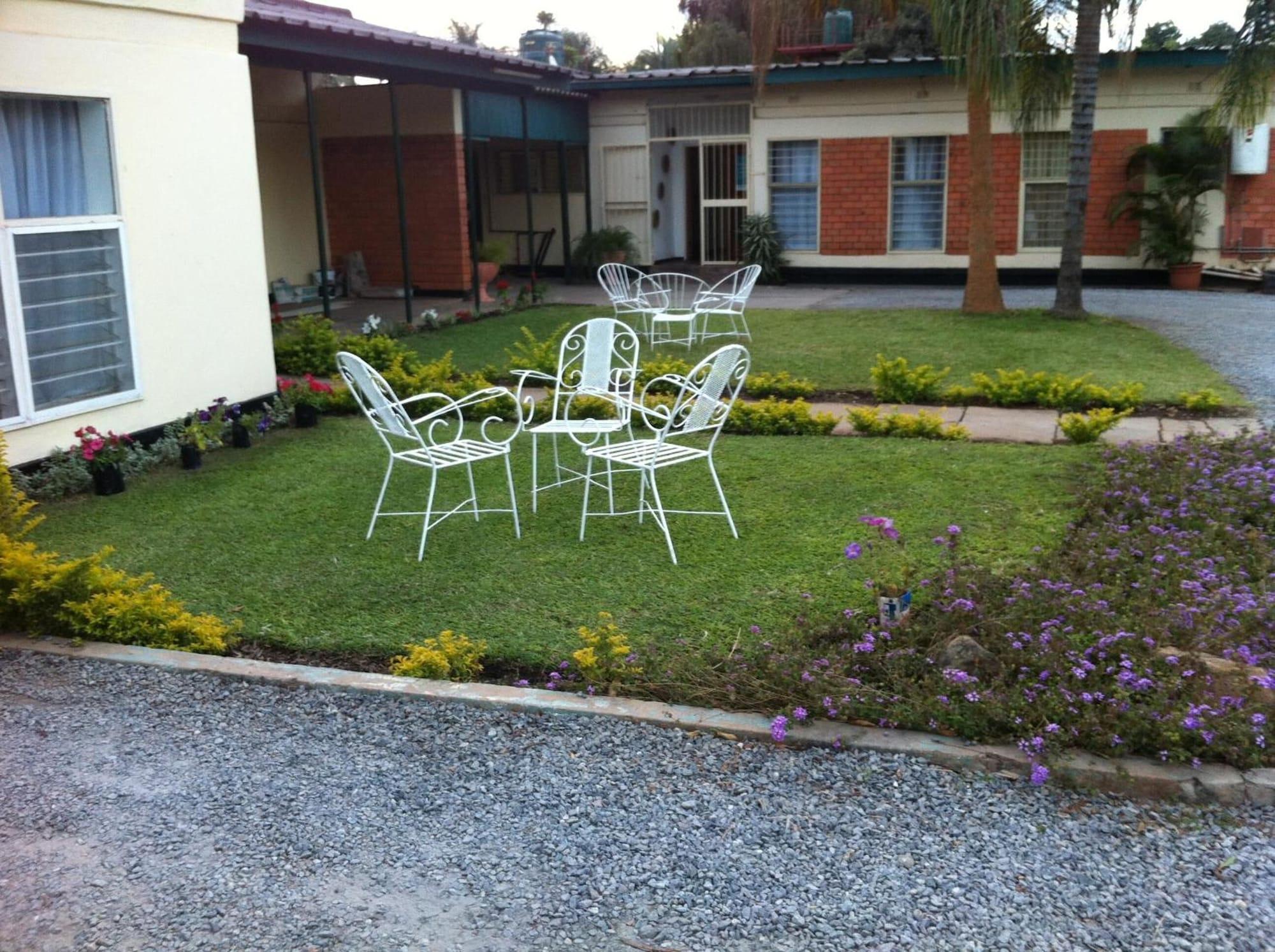 Comodidades del Alojamiento Kuku Royal Lodge