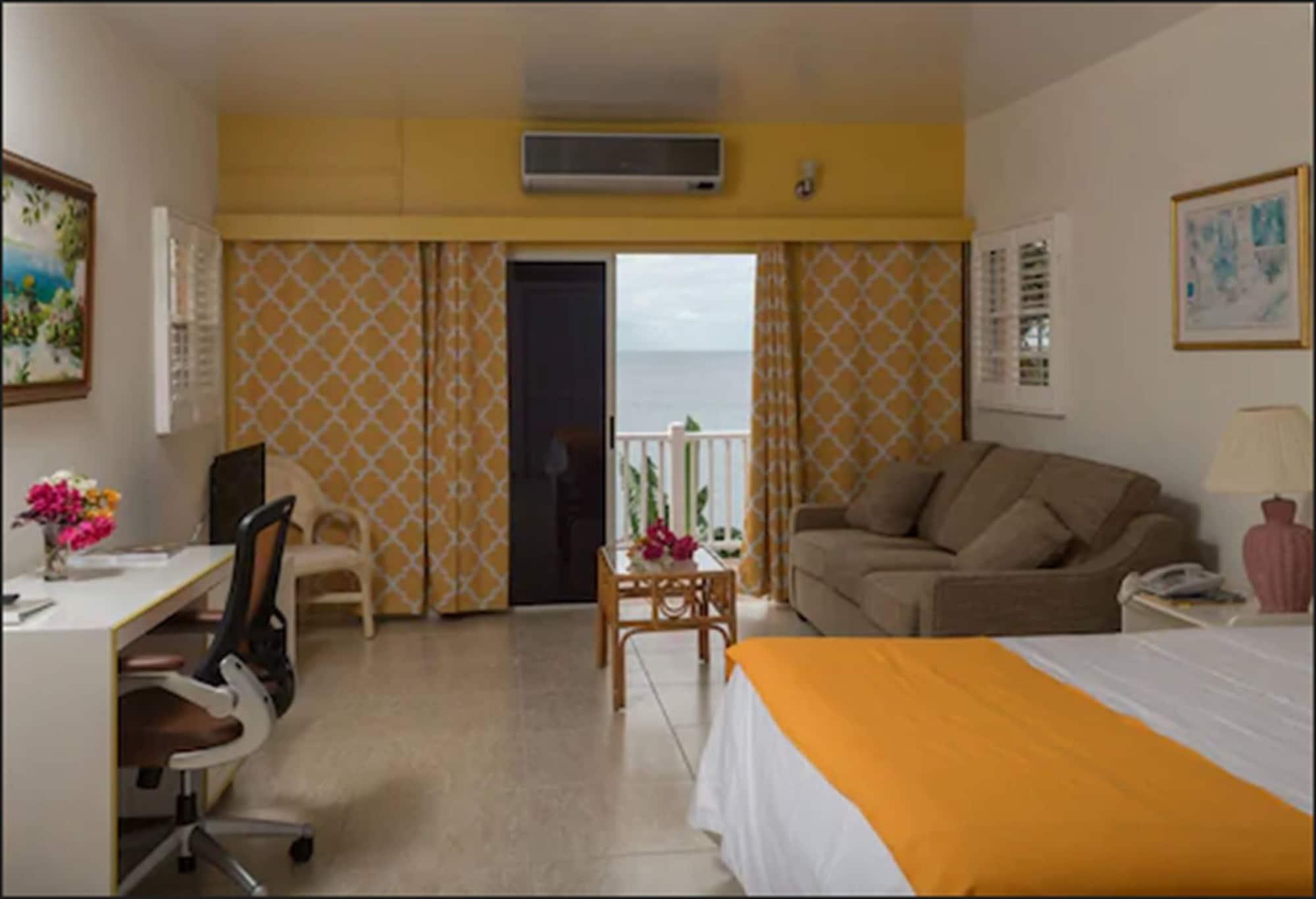 Habitación Bird Rock Beach Hotel