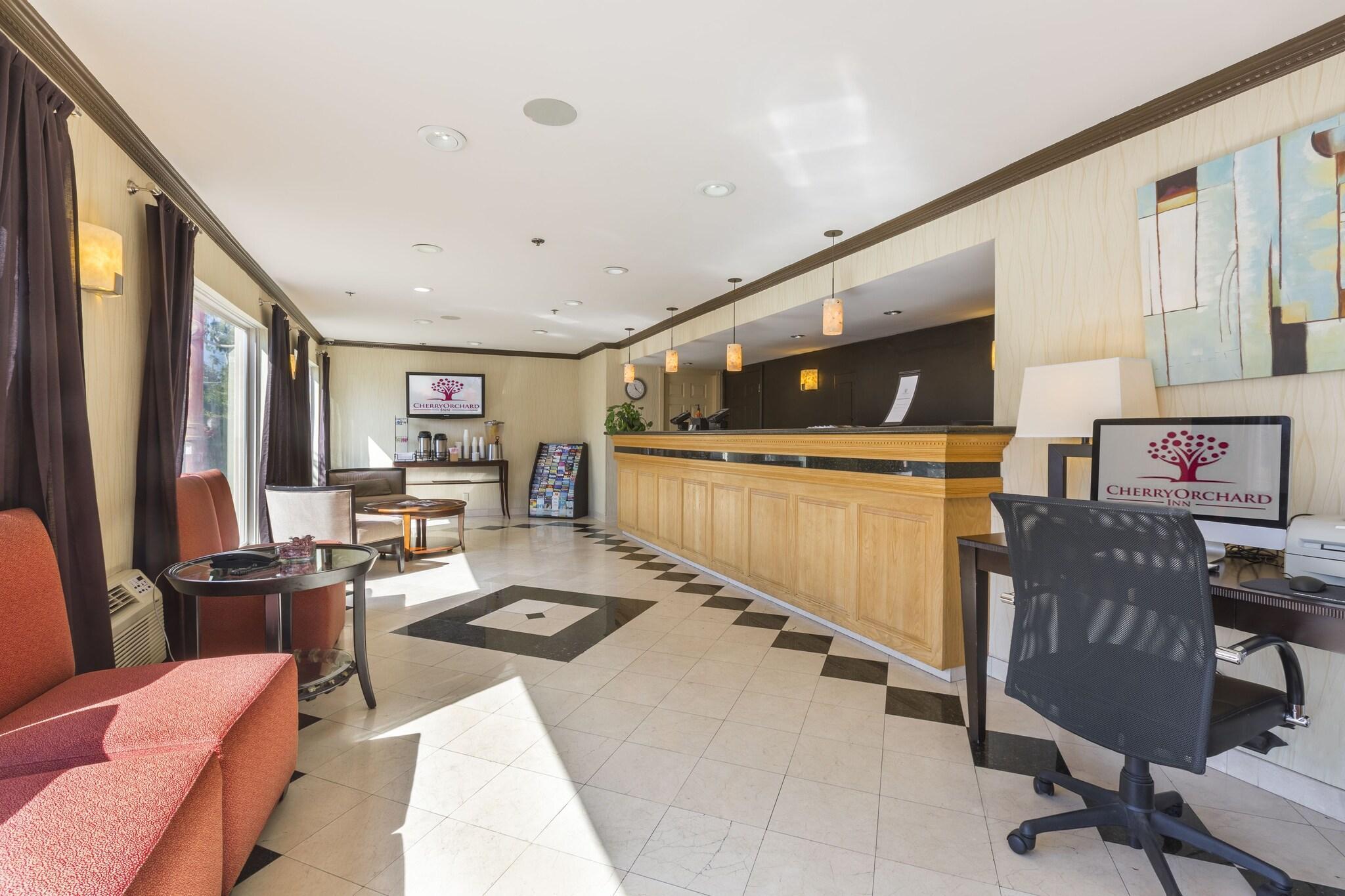 Vista Lobby Cherry Orchard Inn