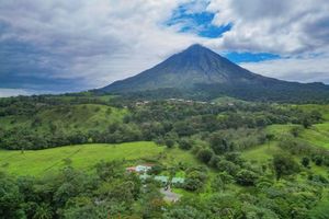 Alojamiento - Confort Arenal