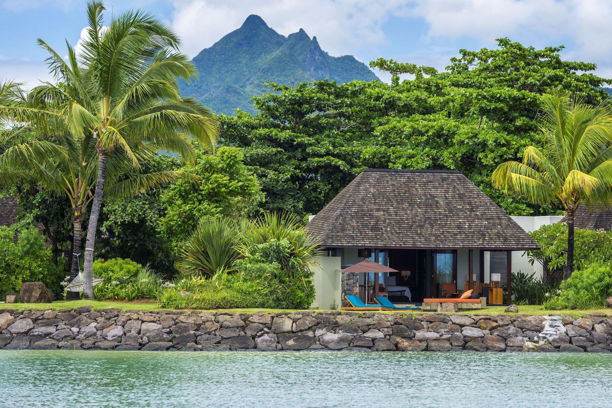 Vista Exterior Four Seasons Mauritius at Anahita