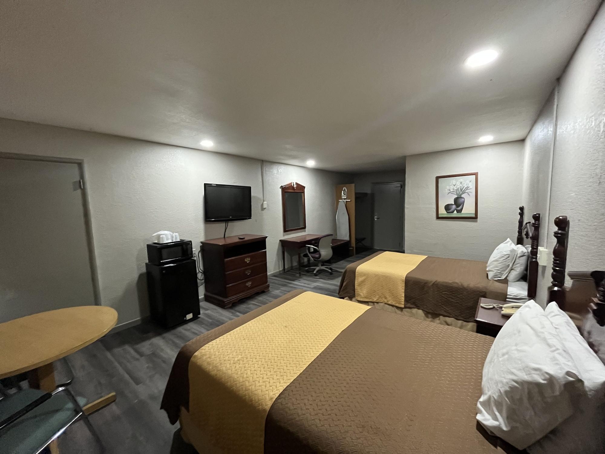 Set de Habitación Mid Towne Inn and Suites