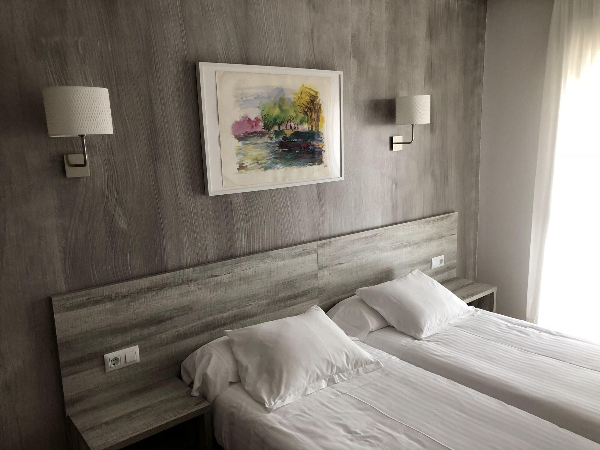 Varios Hotel Viccar