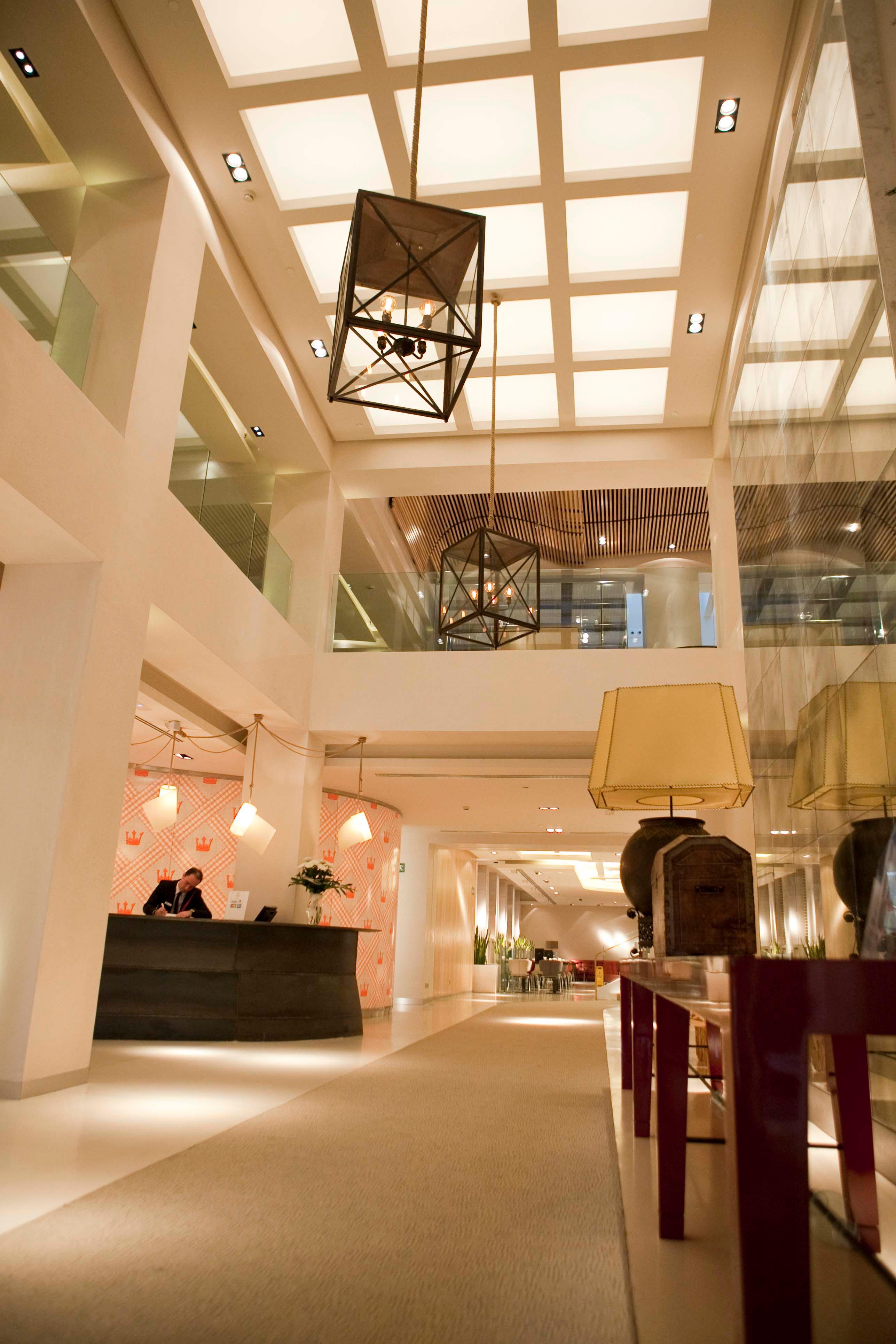 Vista Lobby Hotel Alfonso