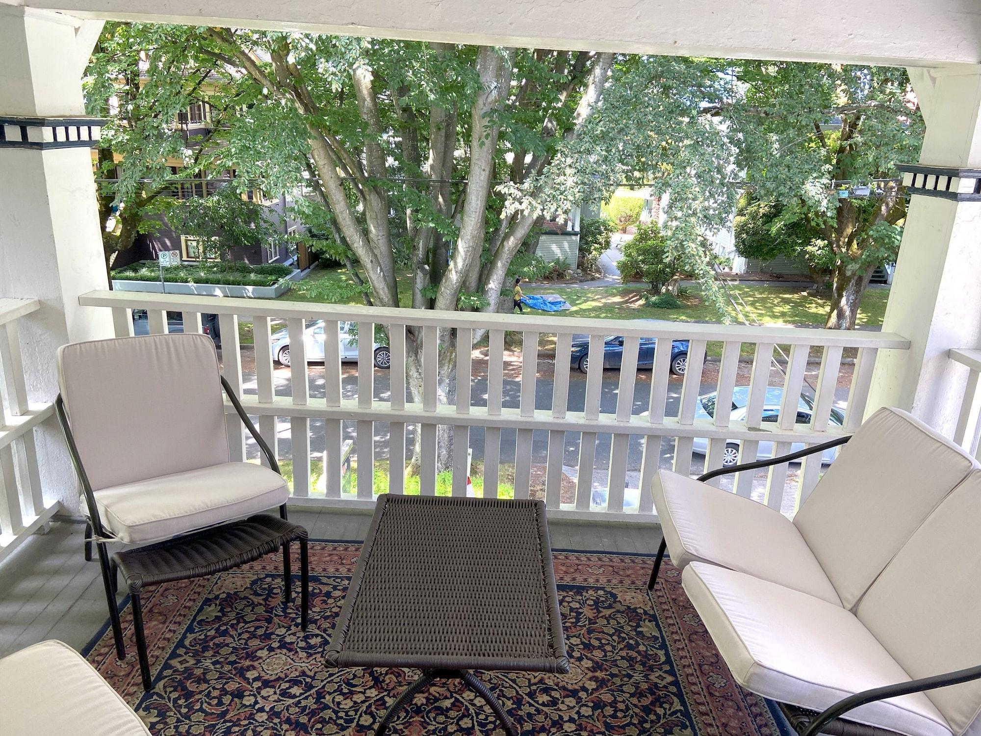 Equipamiento de Habitación Cambie Lodge B&B