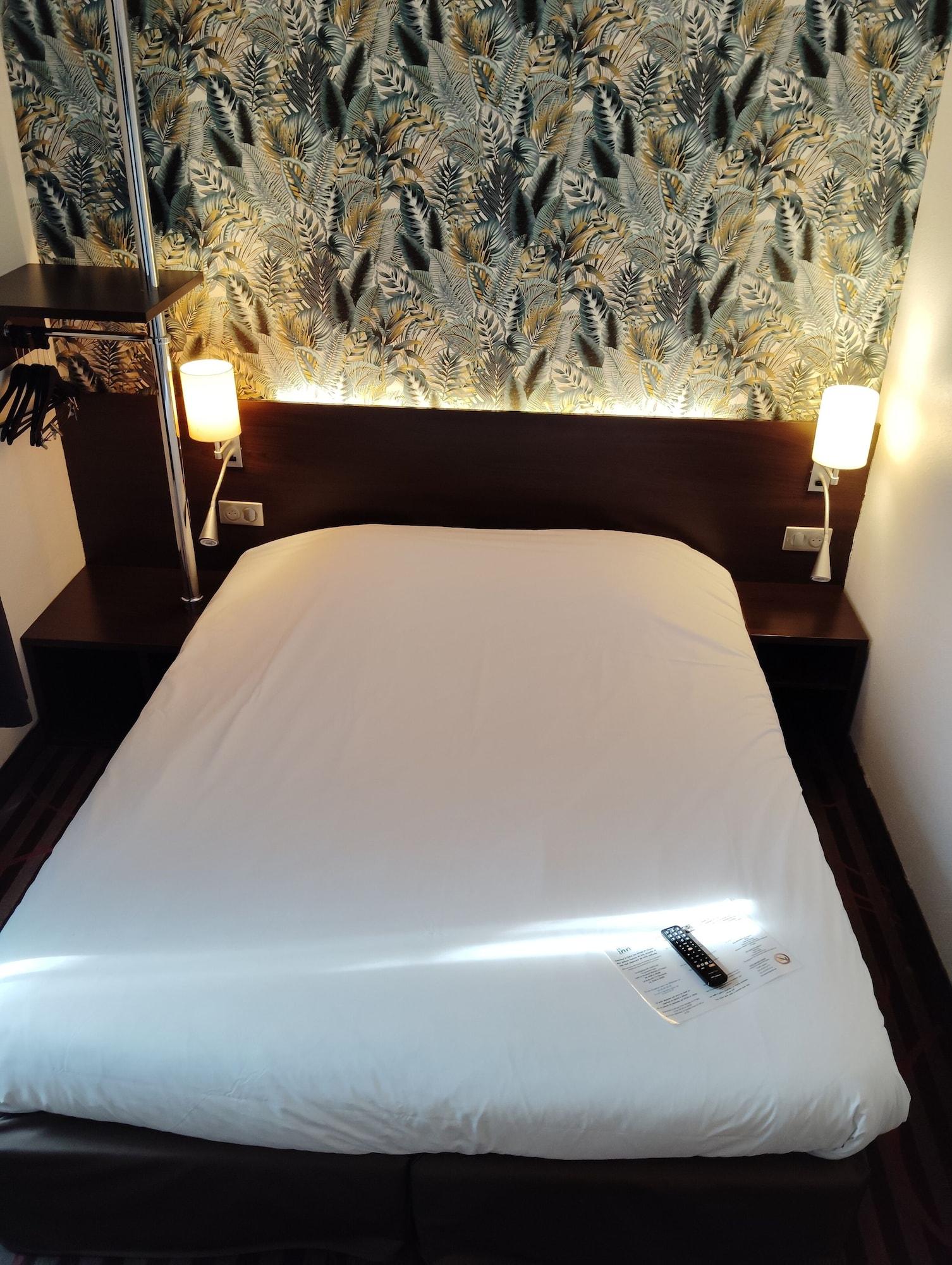 Varios Hôtel Inn Design Langres Resto Novo