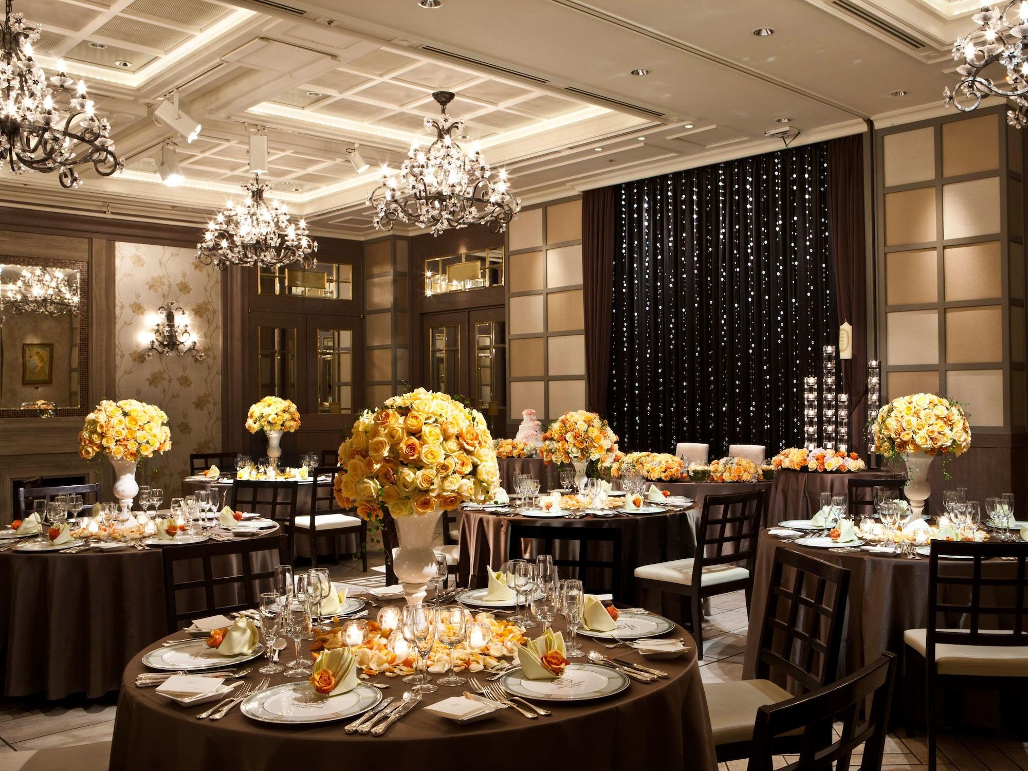 Salón de Baile Hotel Monterey Ginza