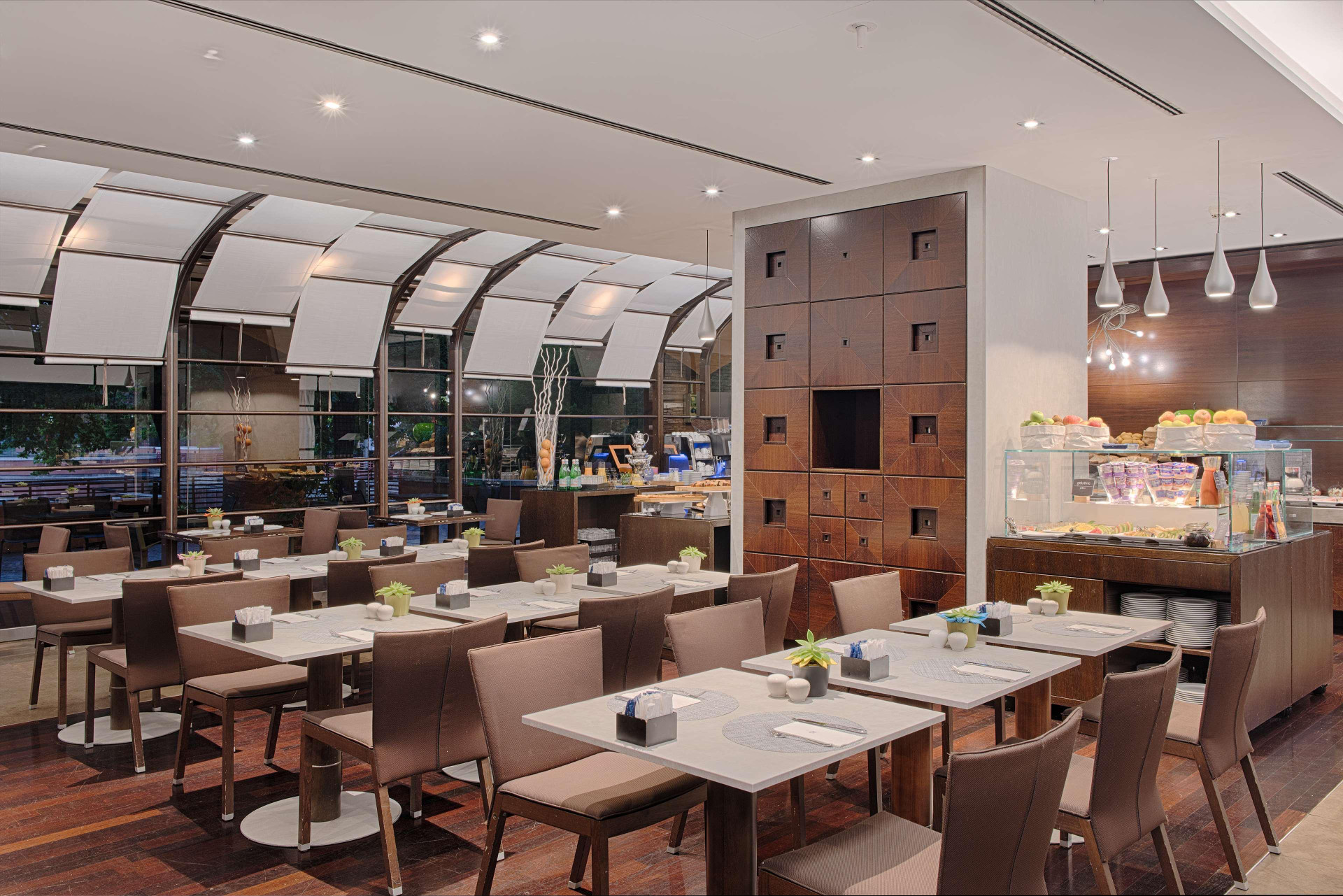 Restaurant NH Milano 2