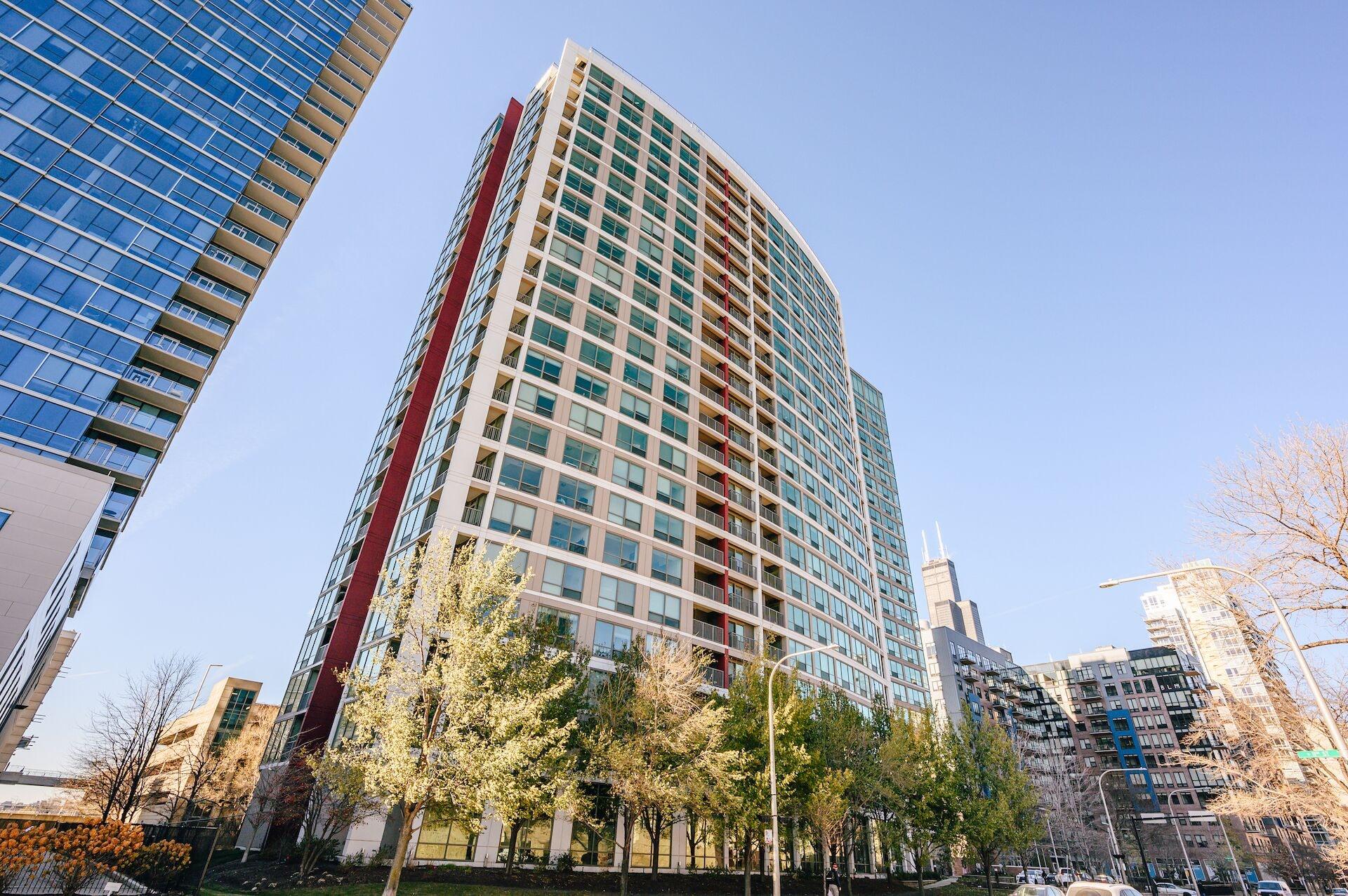 Vista Exterior Kasa South Loop Chicago