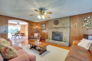 Alquiler Vacacional - Haysi Nature Getaway w/ Fire Pit & On-site Creek!