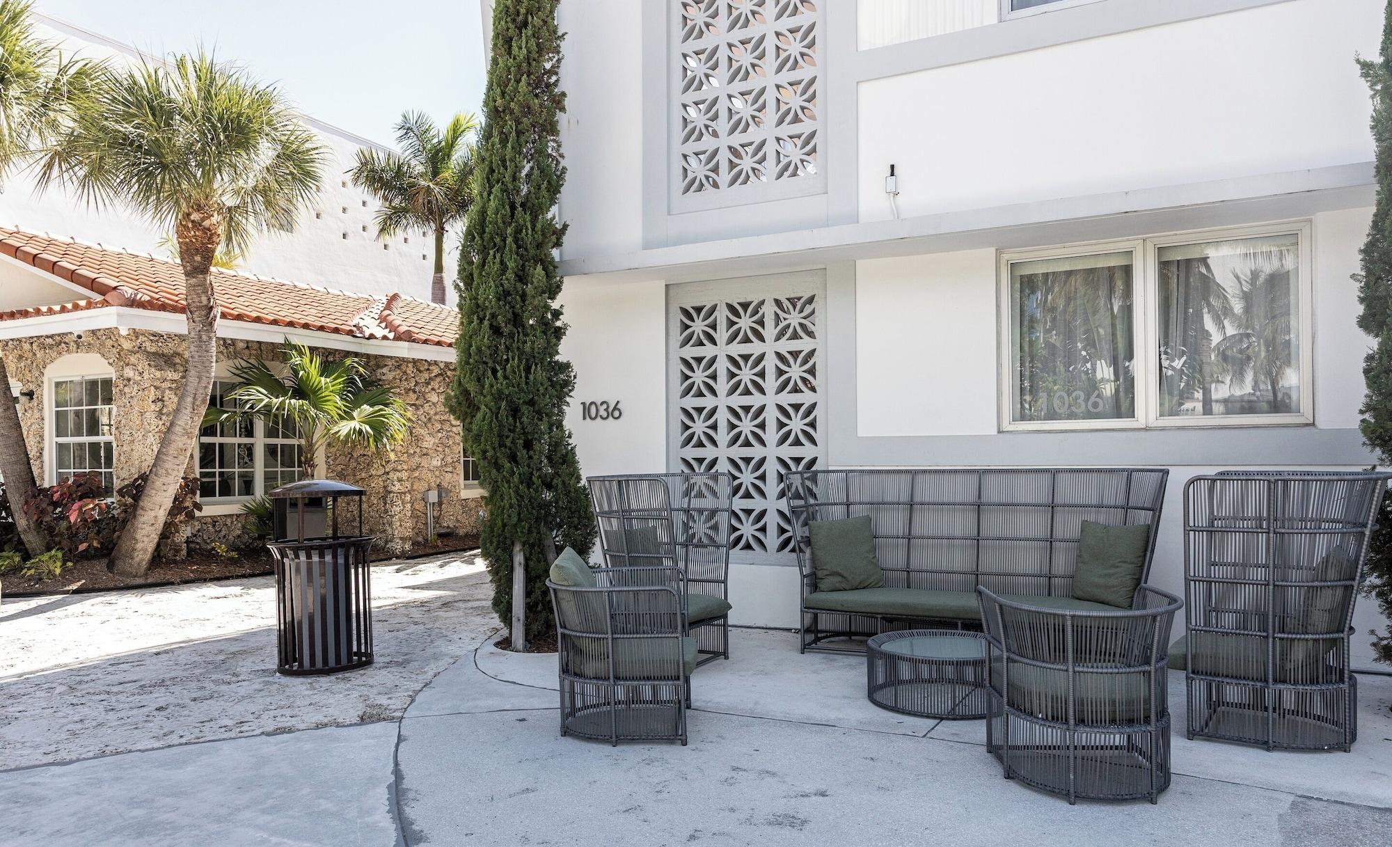 Vista Exterior Kenmore Village Hotel, South Beach