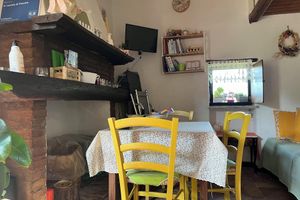 Alojamiento - Stone farmhouse among ancient olive trees and the remains of the Roman villa of Horace