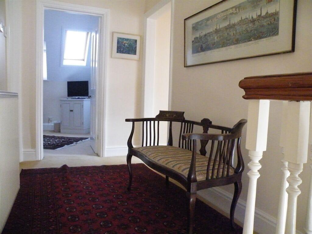 Vista Lobby Broadlands Gate