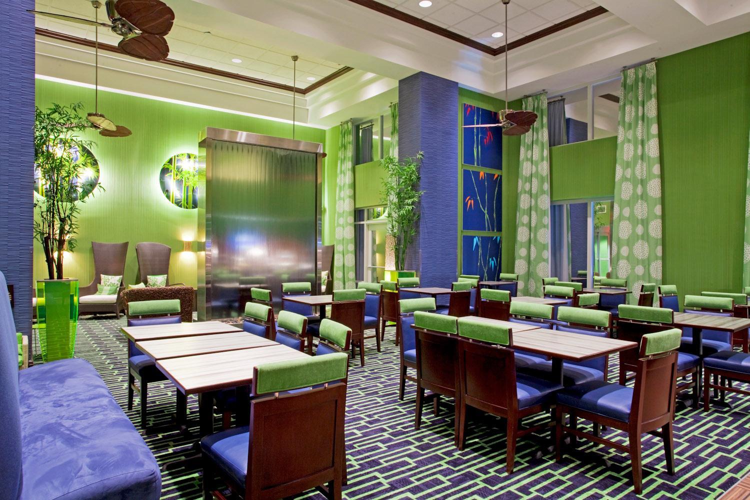 Restaurante Holiday Inn Express Hotel & Suites Orlando - Apopka