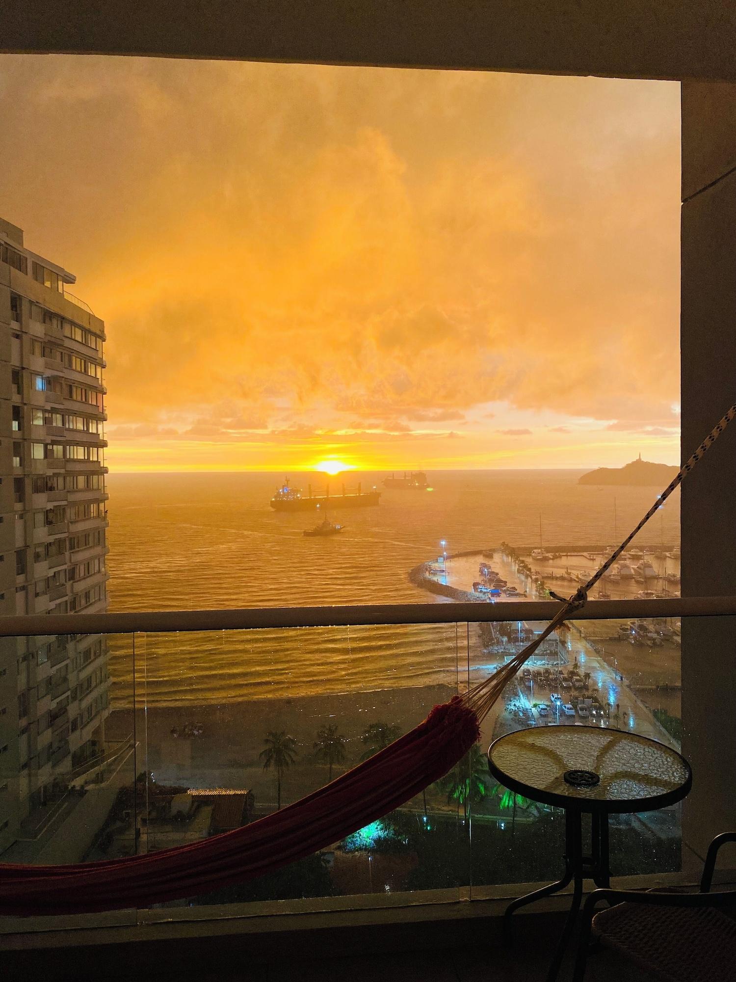 Vista Exterior Blue loft ocean view