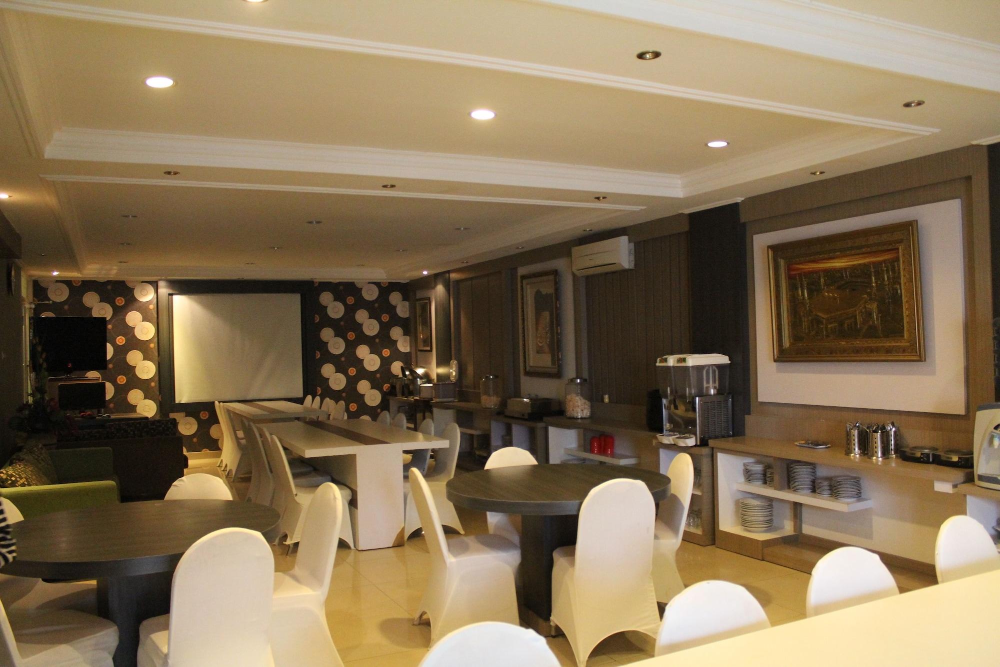 Restaurant Walan Syariah Hotel