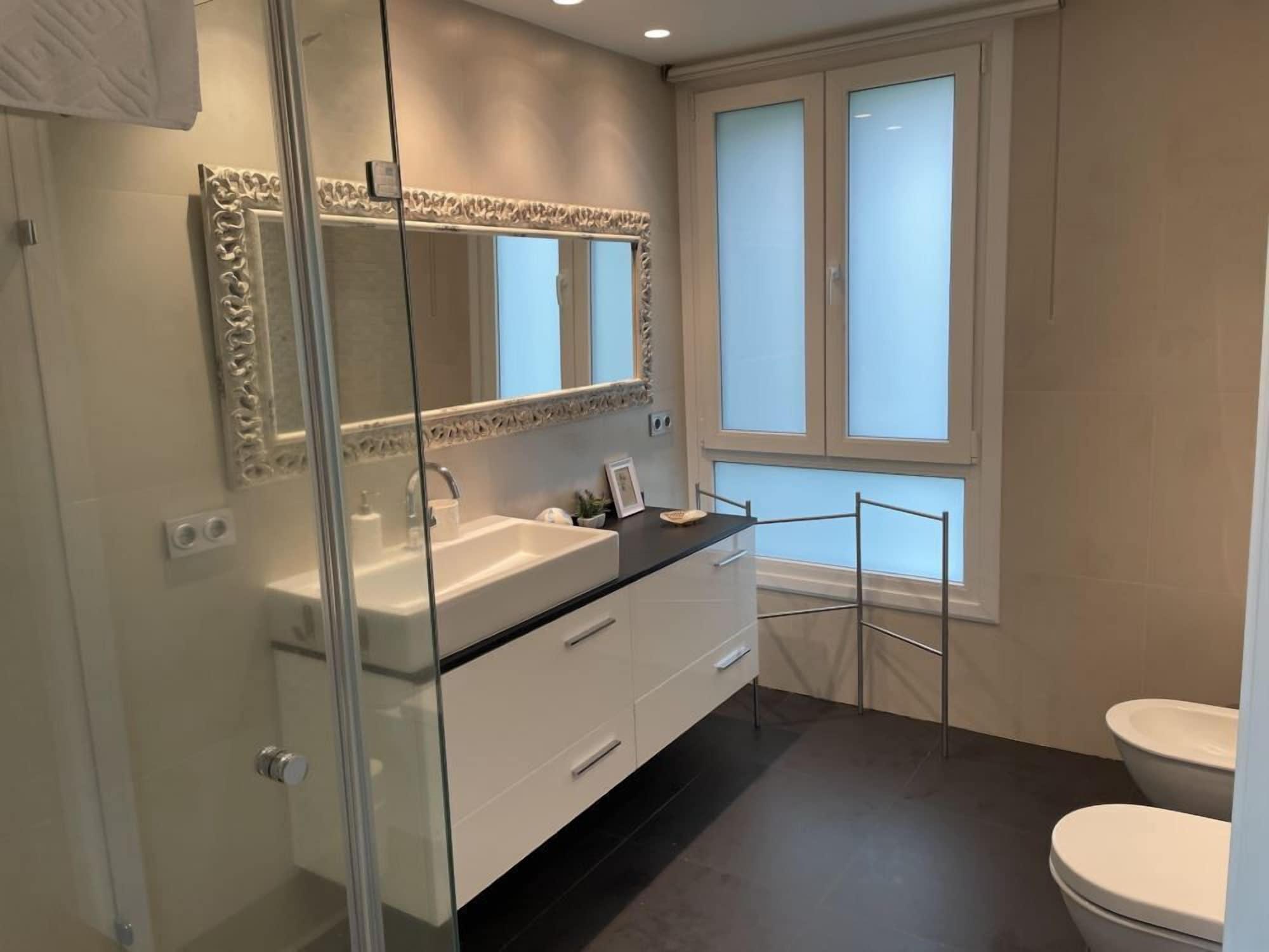 Equipamiento de Habitación Casa Acougo, Sarria