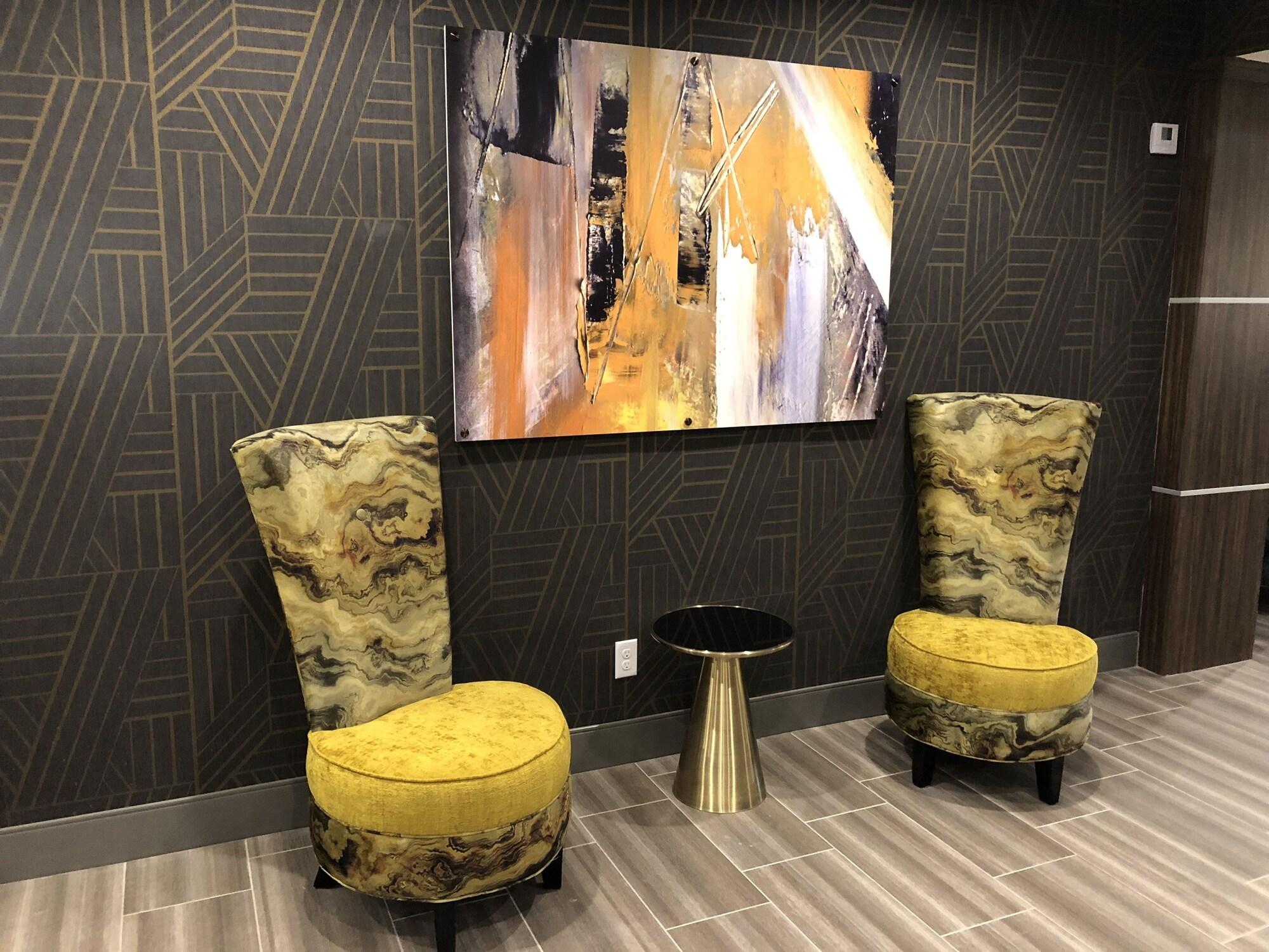 Vista Lobby Radisson Hotel McAllen Airport