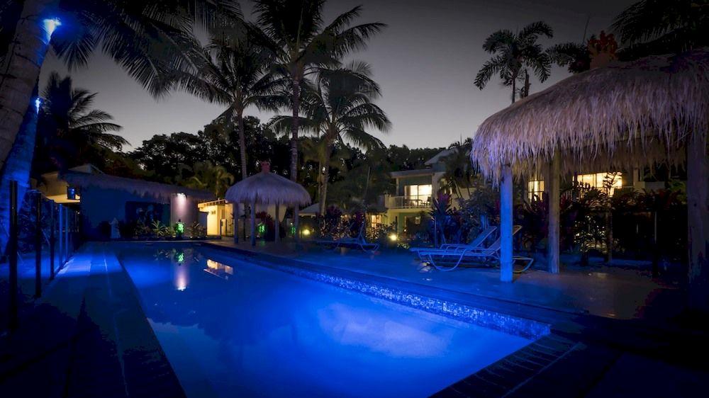Vista Piscina Marlin Cove Resort