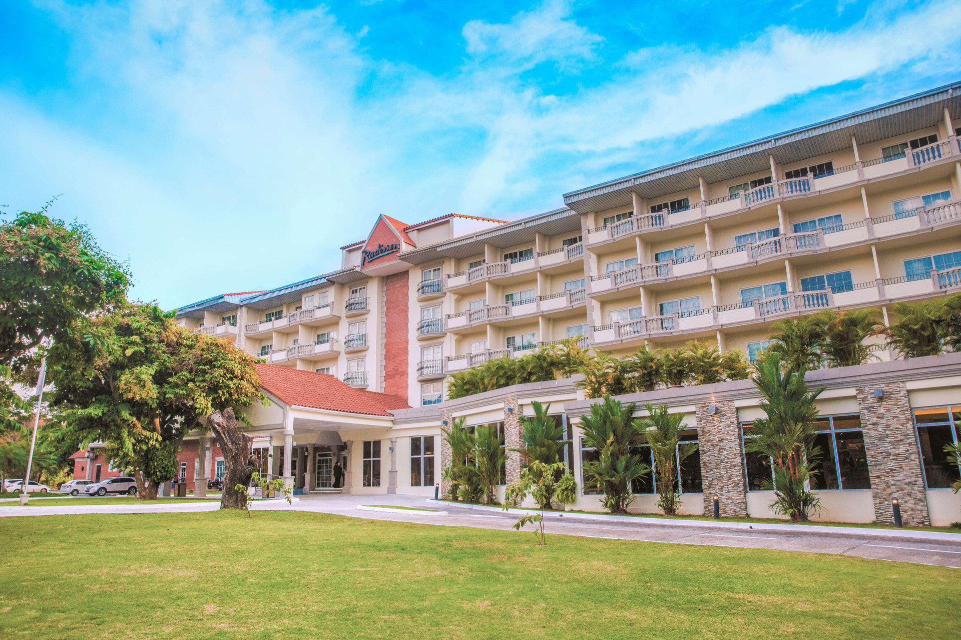 Vista Exterior Radisson Hotel Panama Canal