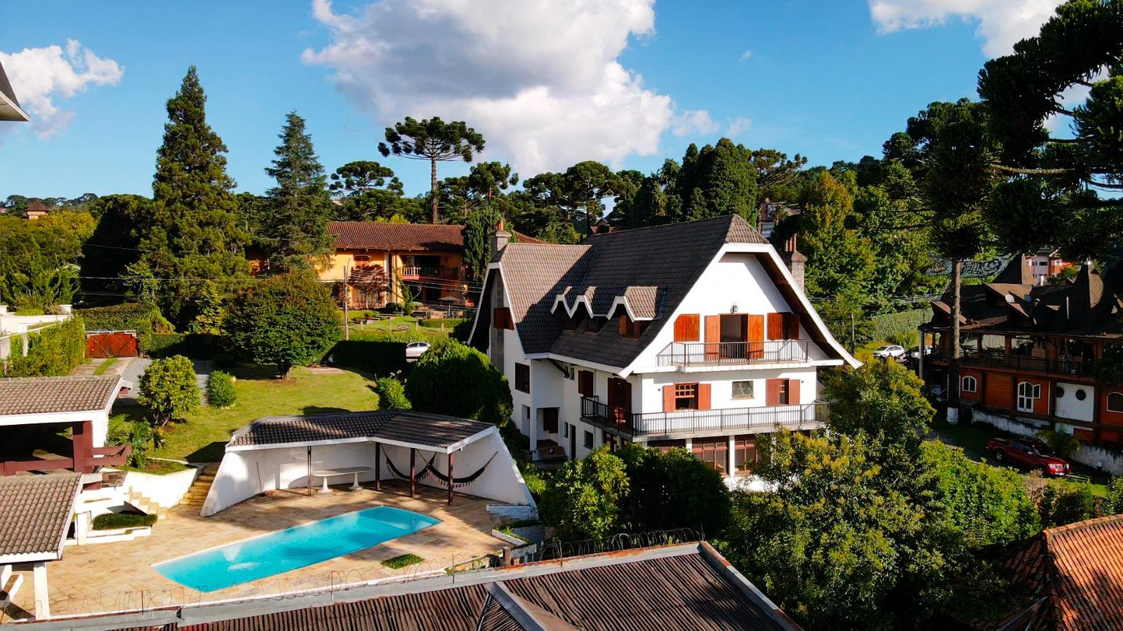 Vista Piscina Casa Três Rios