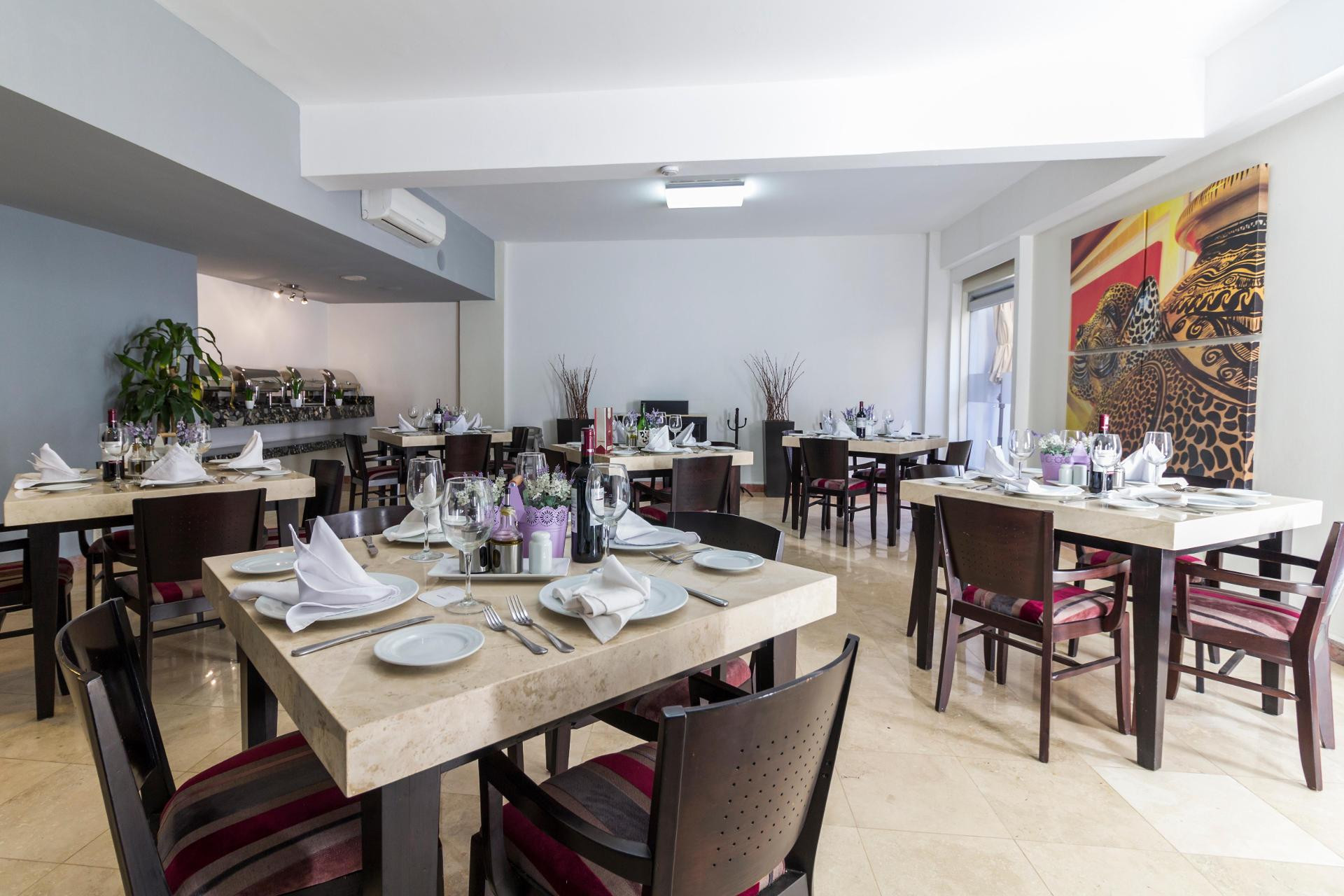 Restaurant Imperio de Ángeles Executive León by Real de Minas