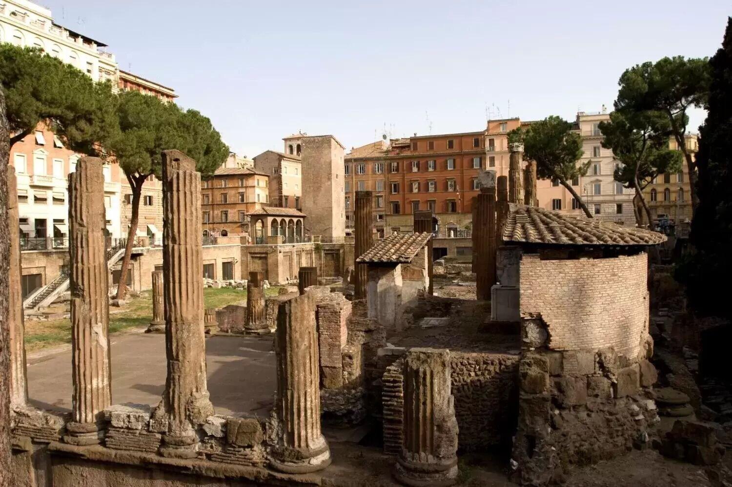 Vista Exterior Regola Suite