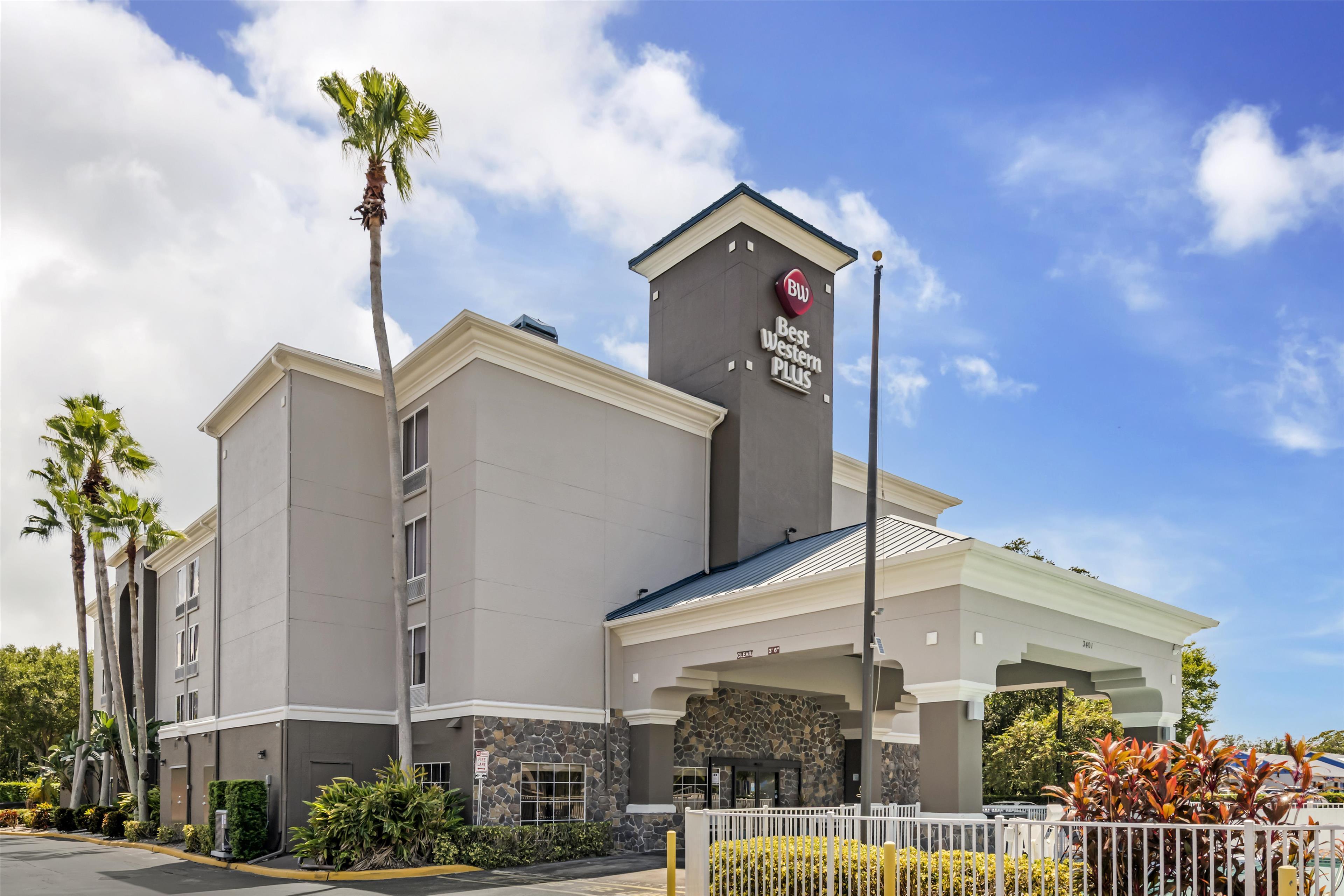 Vista Exterior Best Western Plus Sanford Airport/Lake Mary Hotel