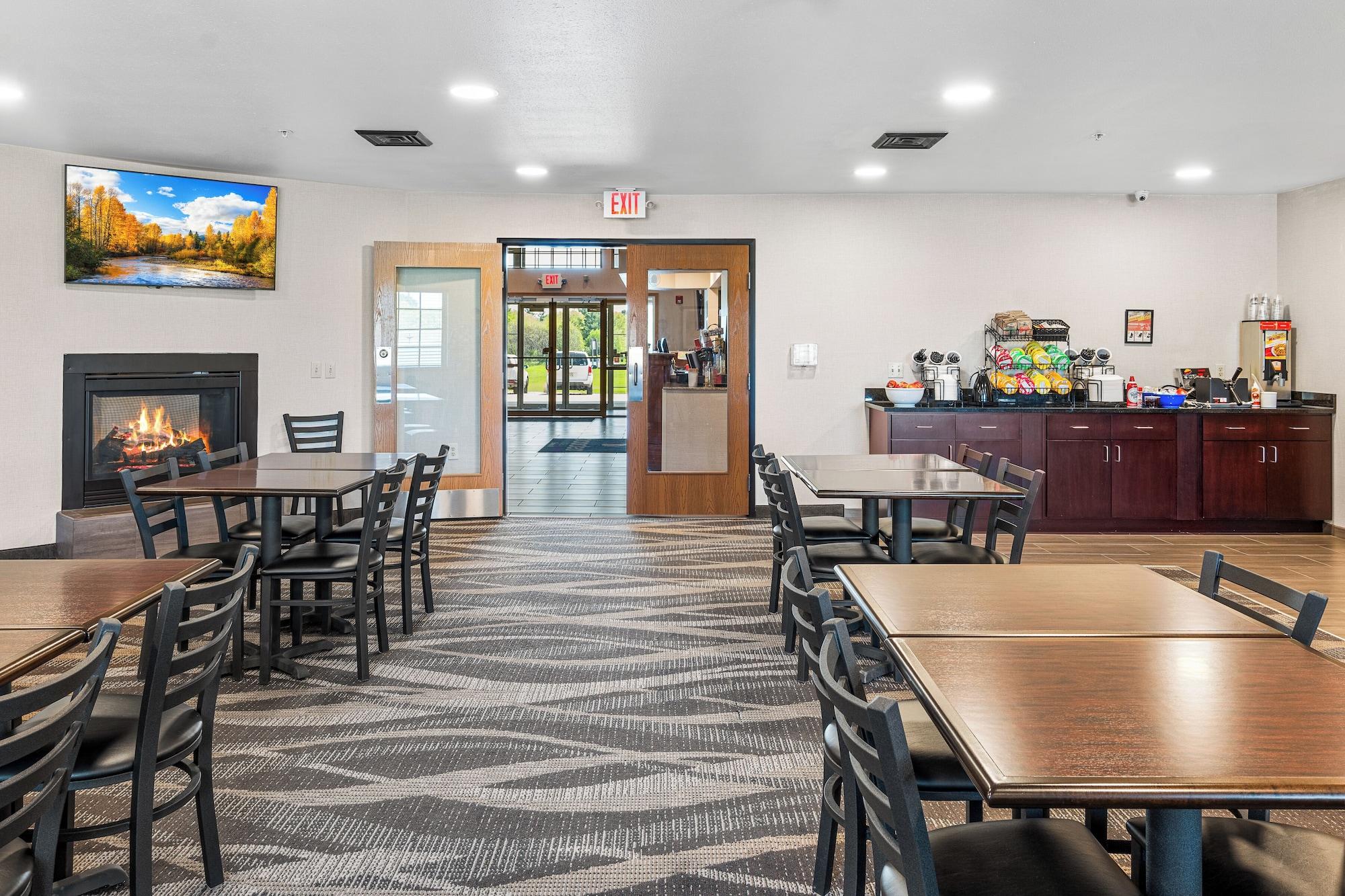 Restaurant Boarders Inn & Suites by Cobblestone Hotels - Shawano