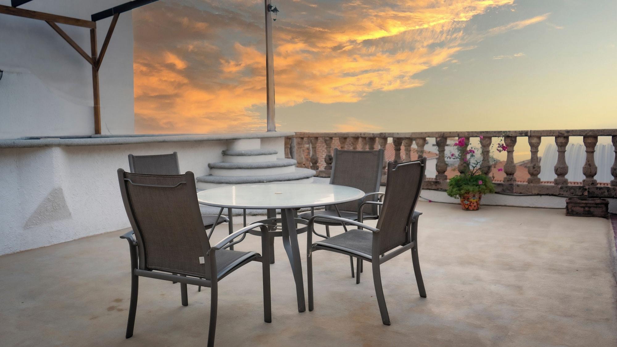 Restaurant Hotel boutique Pueblo real