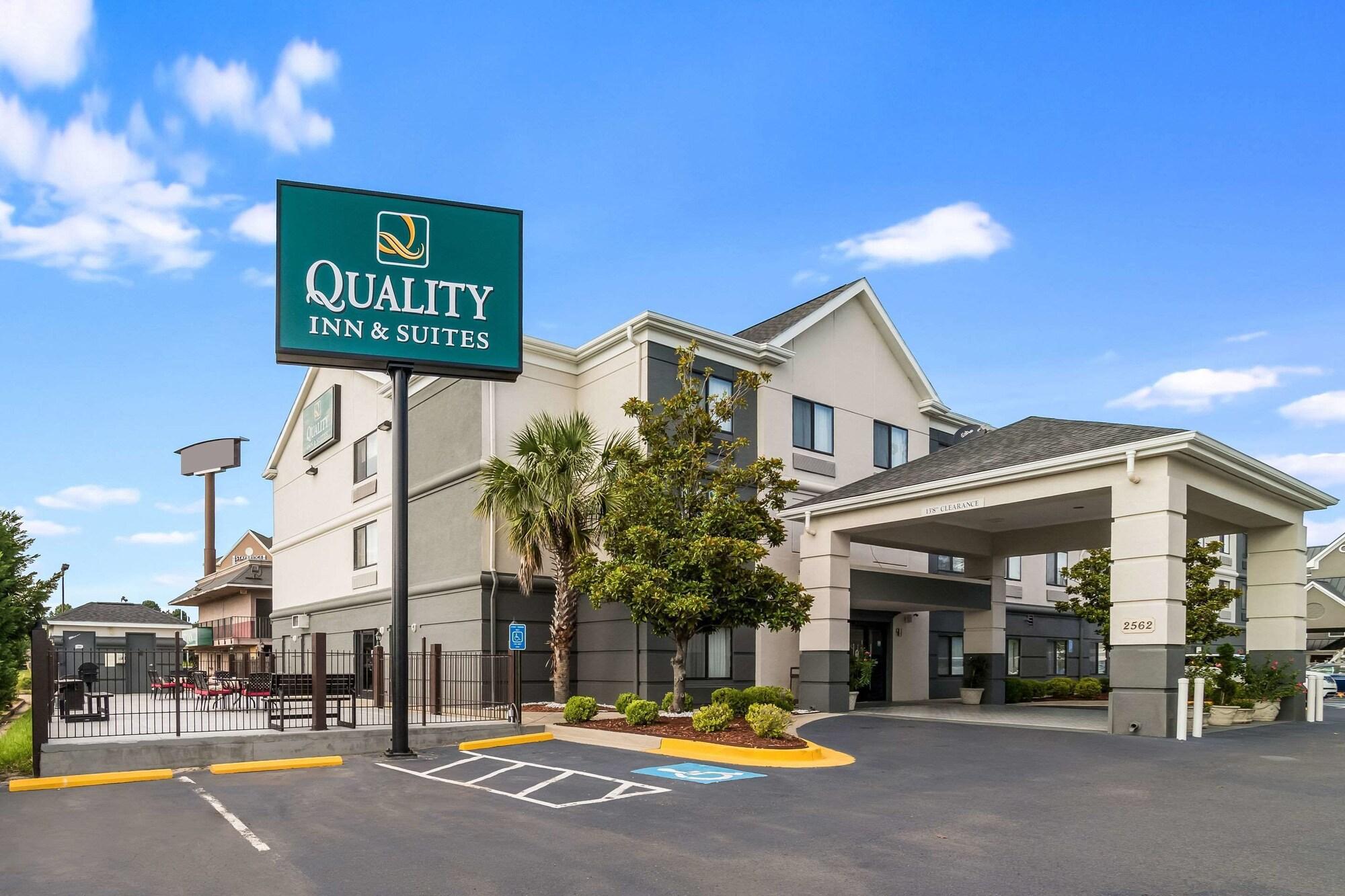 Vista Exterior Quality Inn & Suites Augusta I-20