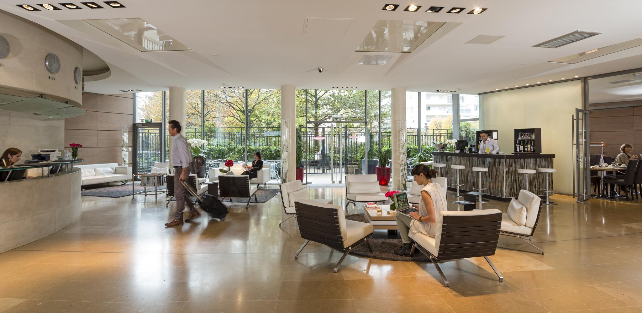 Vista Lobby Residhome Courbevoie La Défense