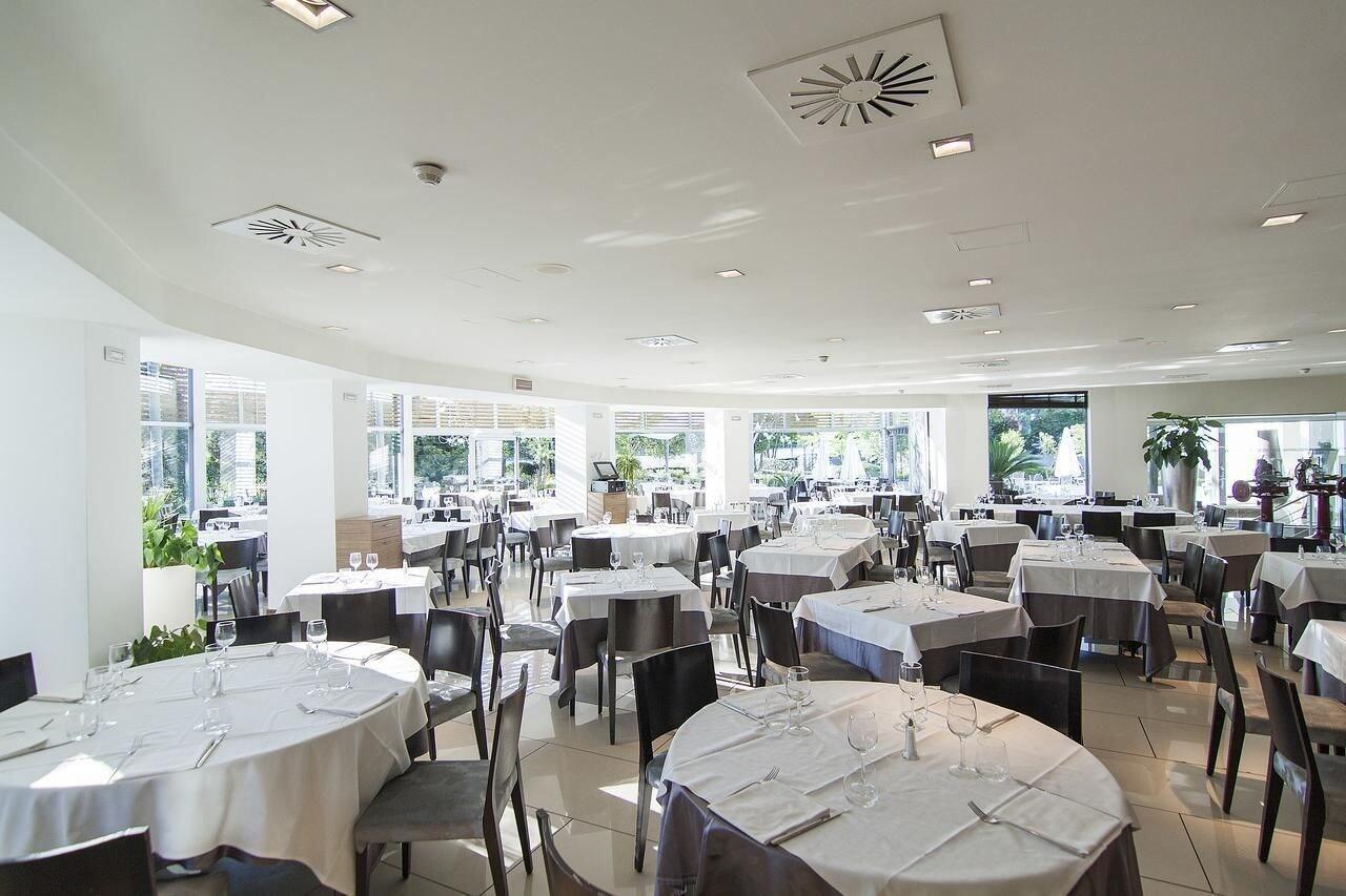 Bar/Salón Inverigo Hotel