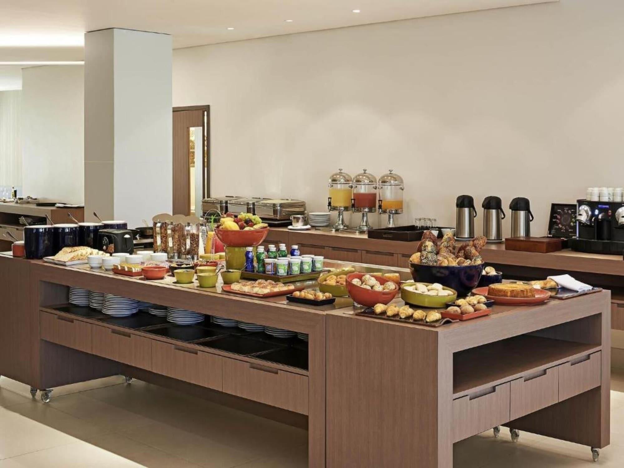 Restaurante Regency Barra Hotel