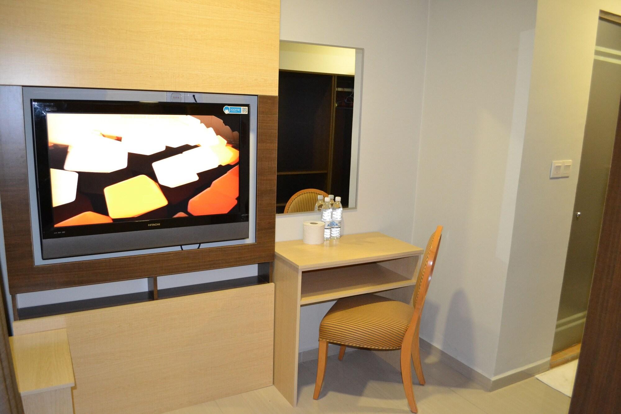 Set de Habitación Eazy Hotel at Ampang