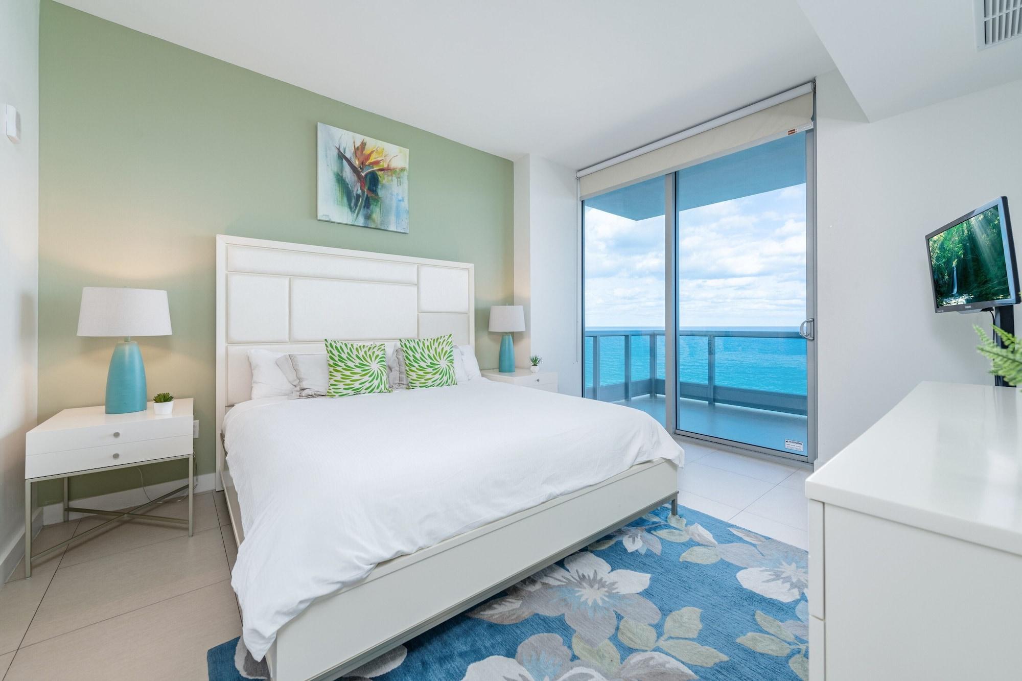 Habitación Churchill Suites Monte Carlo Miami Beach