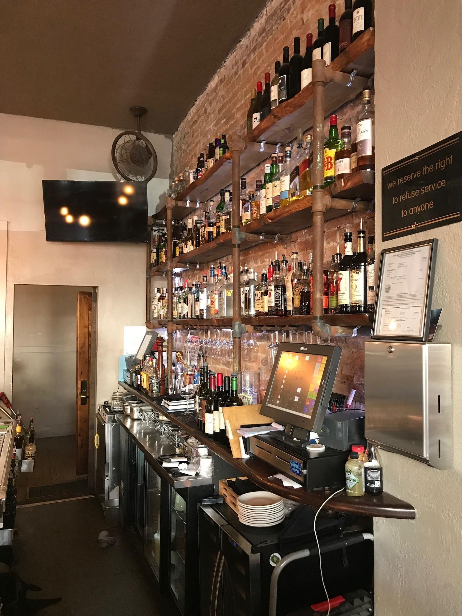 Bar/Salón Hotel Sutter