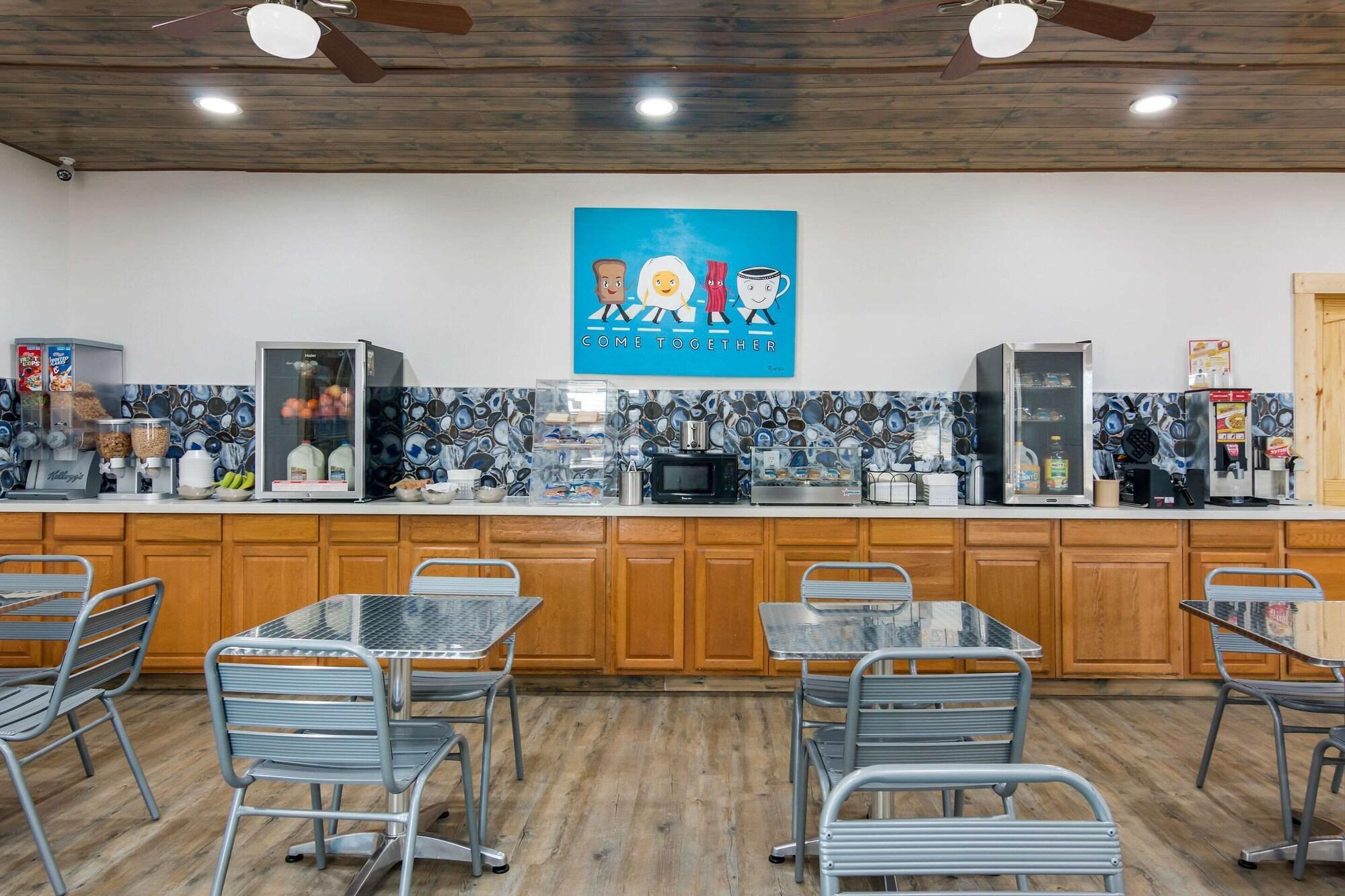 Restaurant Rodeway Inn Broken Bow - Hochatown
