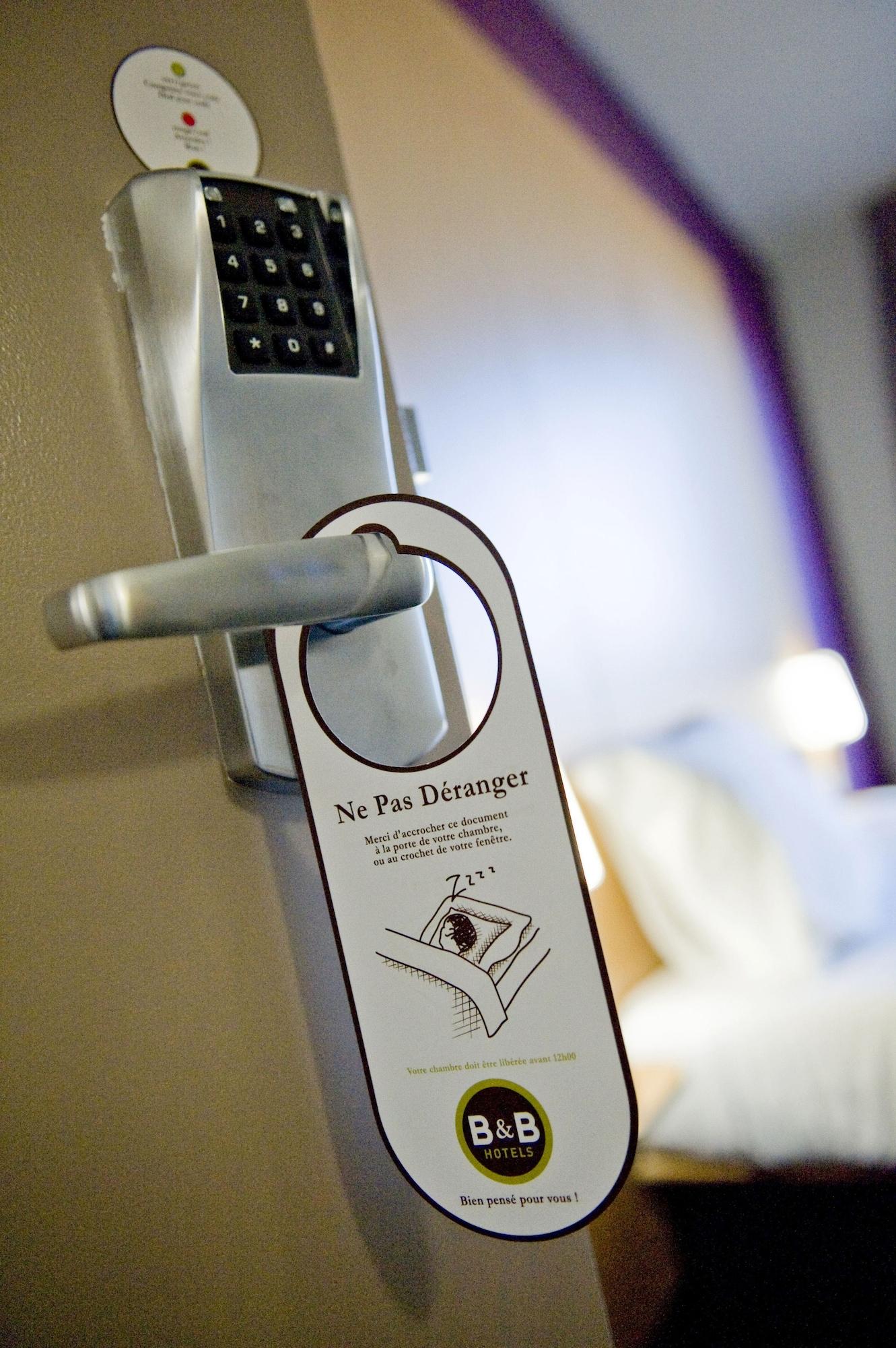 Set de Habitación B&B HOTEL Lyon Sud Etats-Unis