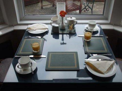 Comodidades del Alojamiento Lynwood Hotel